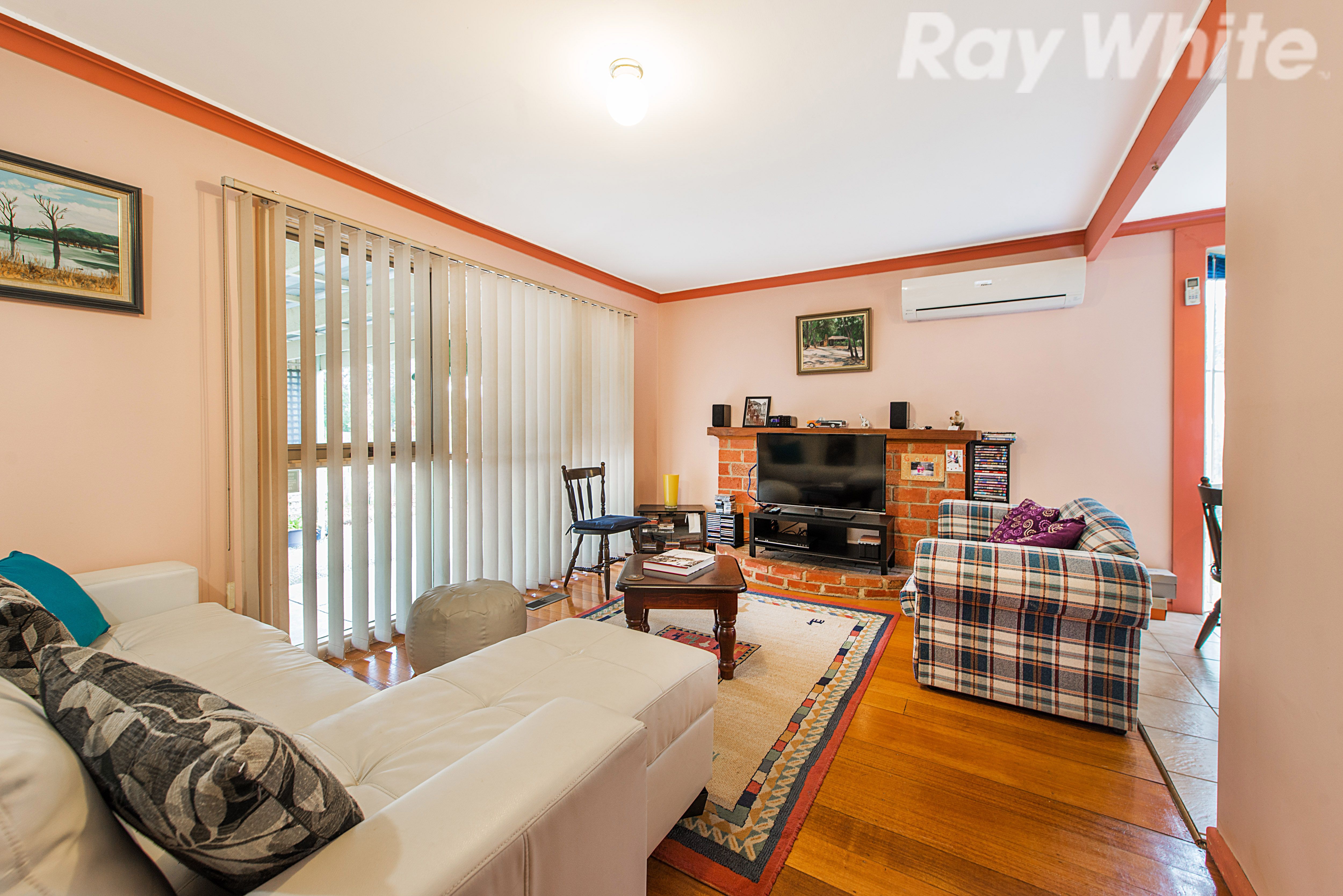 17 Elton Road, Ferntree Gully, VIC 3156