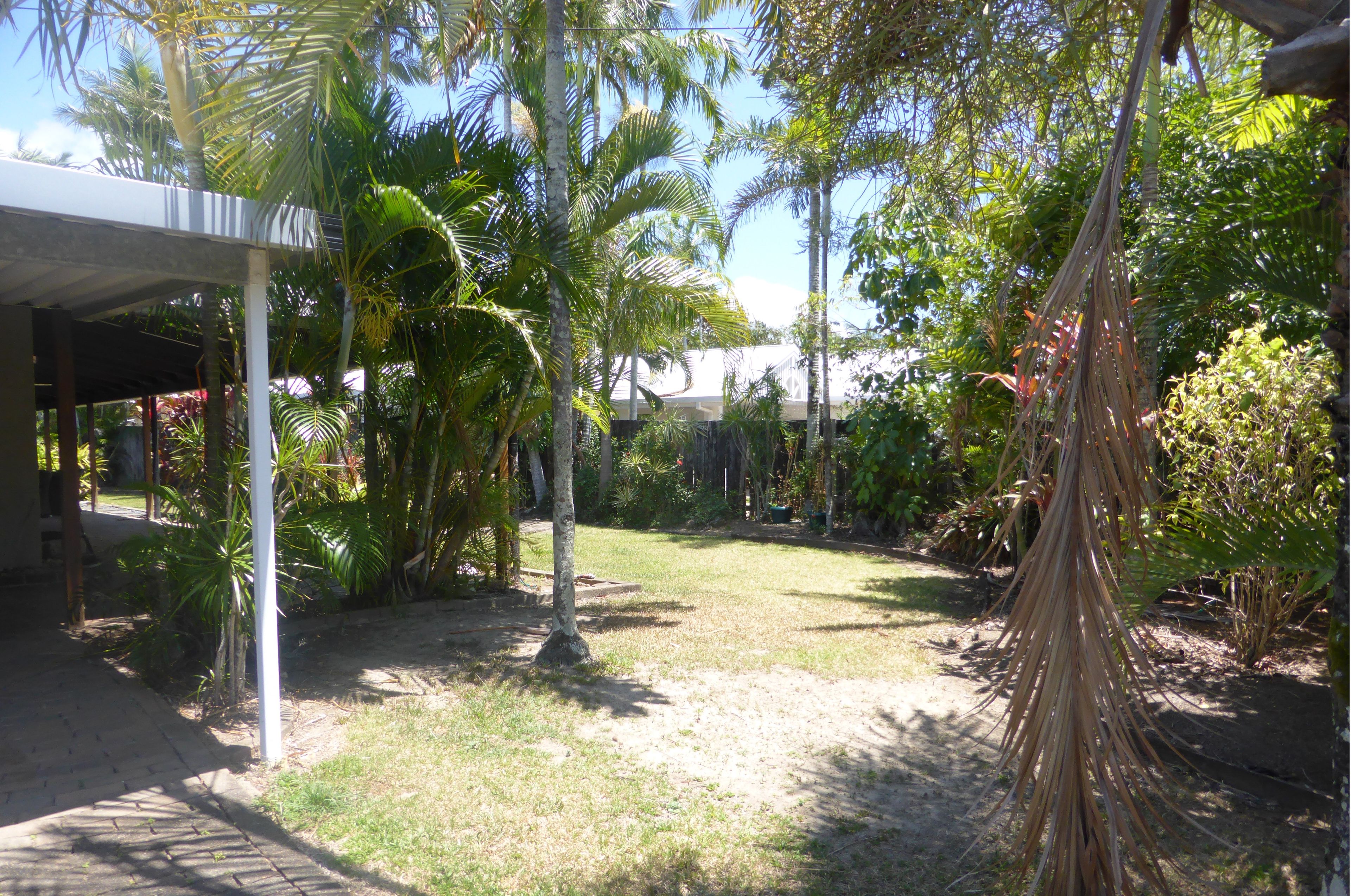 7 Periwinkle Avenue, Trinity Beach, QLD 4879