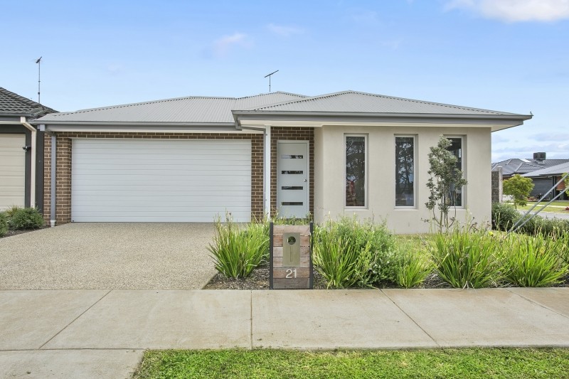 21 Glide Way, Armstrong Creek, VIC 3217