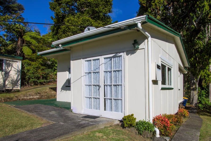51 Minnehaha Avenue, Titirangi, Waitakere City