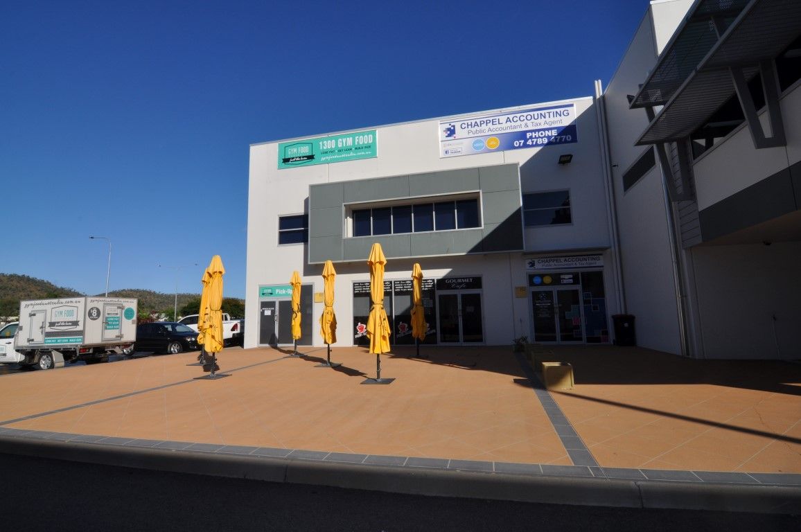 Unit 1 547 Woolcock Street, Mount Louisa, QLD 4814
