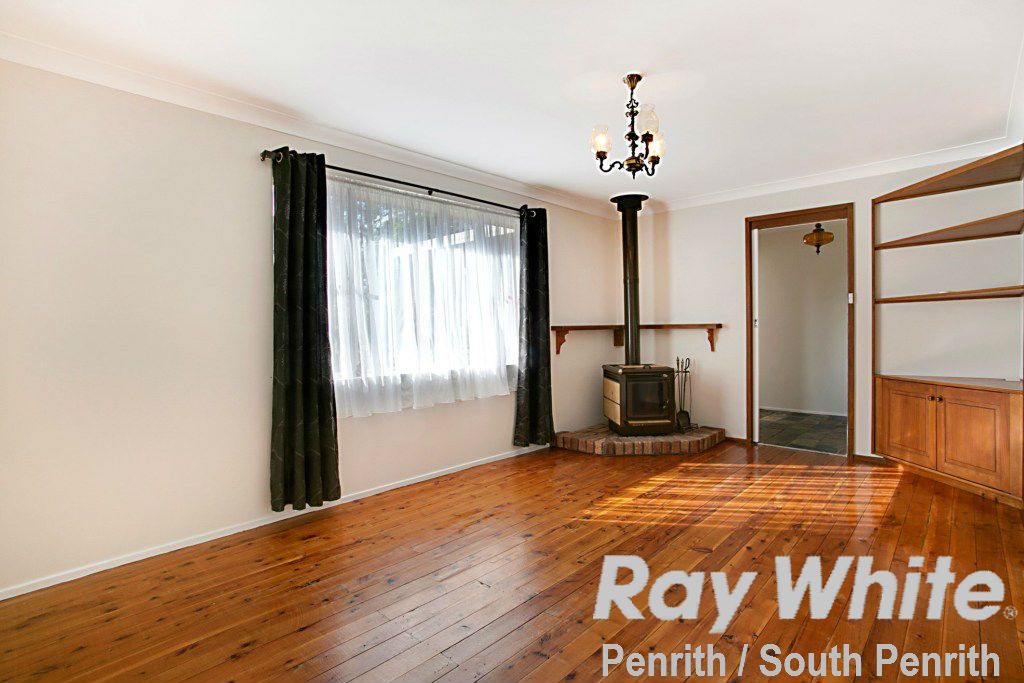 16 Epping Close, Cambridge Park, NSW 2747