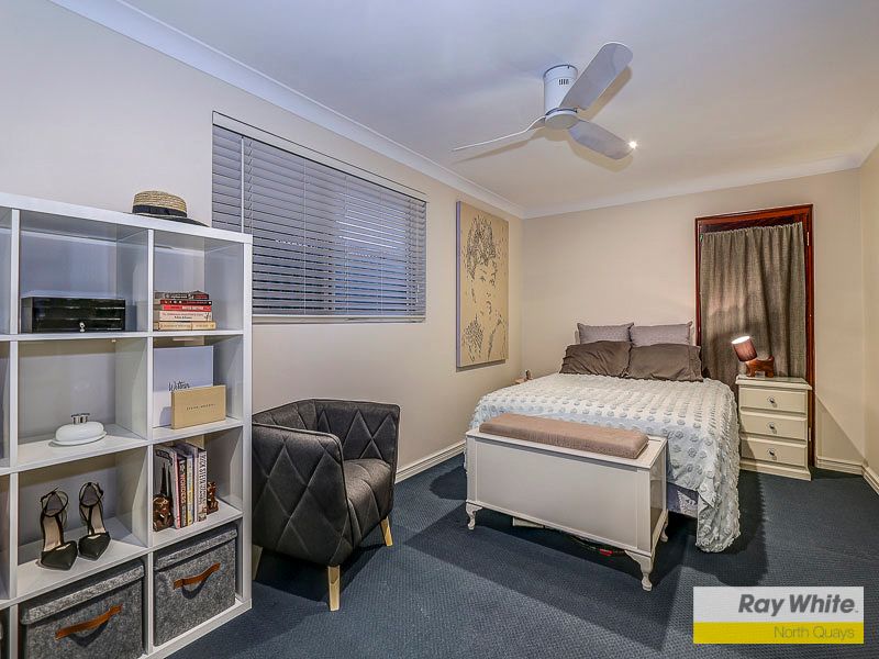 8 Bernard Manning Drive, Duncraig, WA 6023