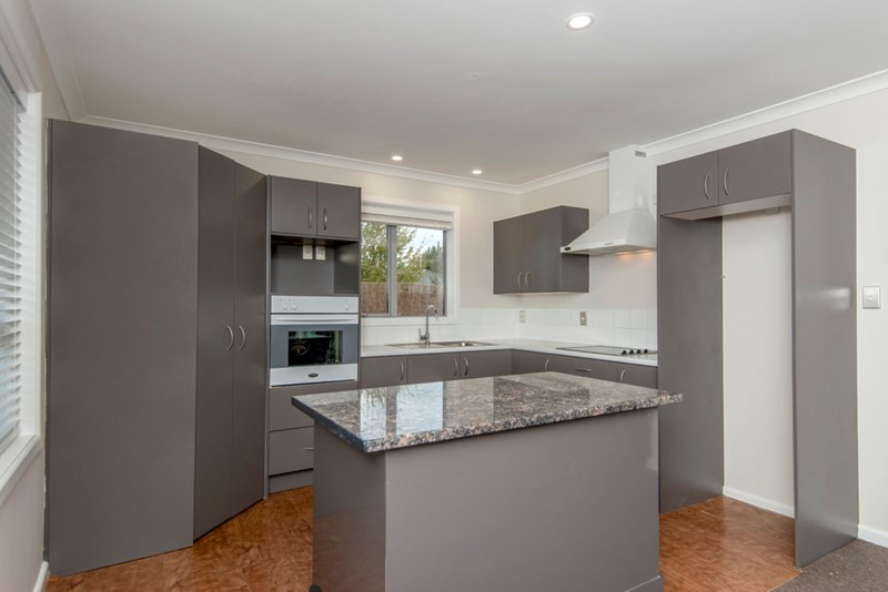 8 Heriott Close, Burwood, Christchurch City