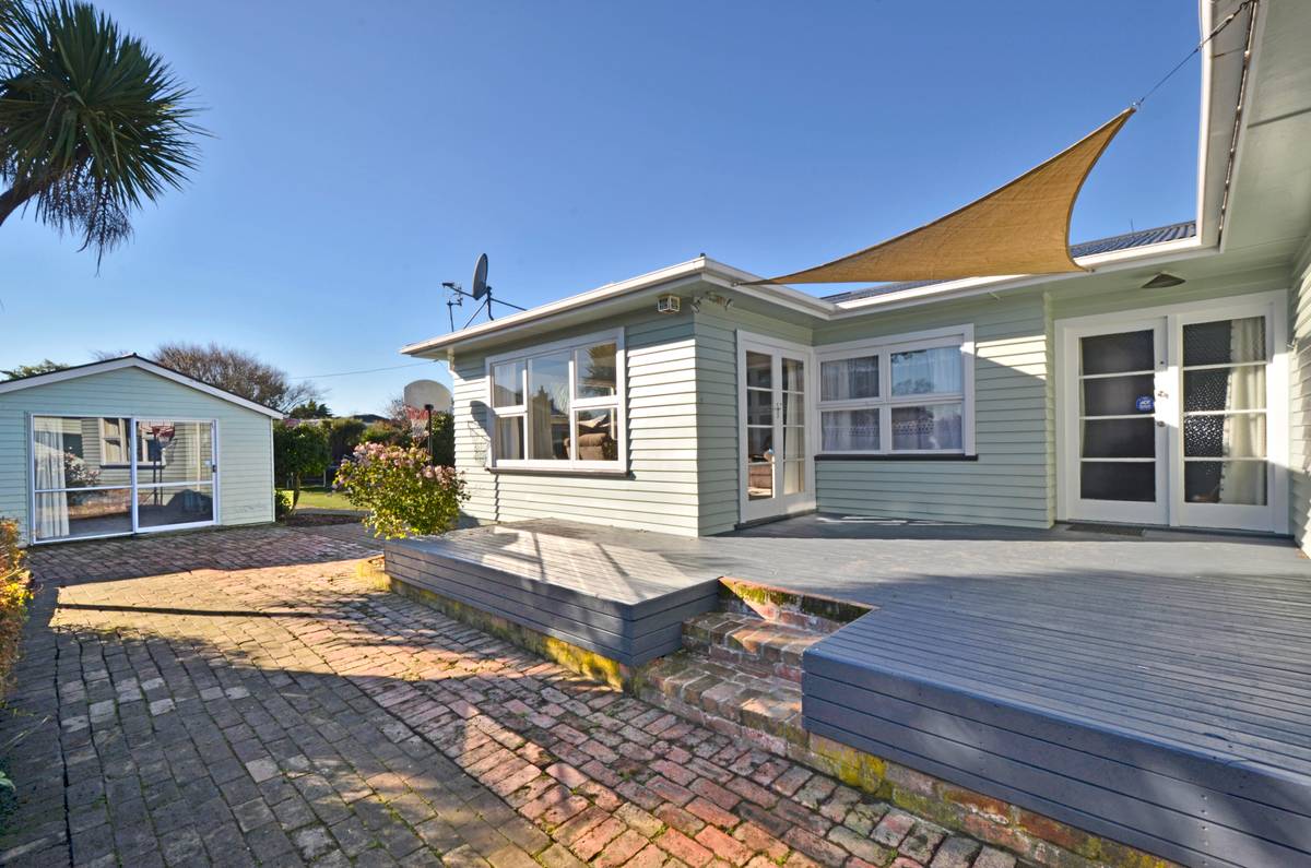 30 Staveley Street, Avonhead, Christchurch City Real Estate Ray
