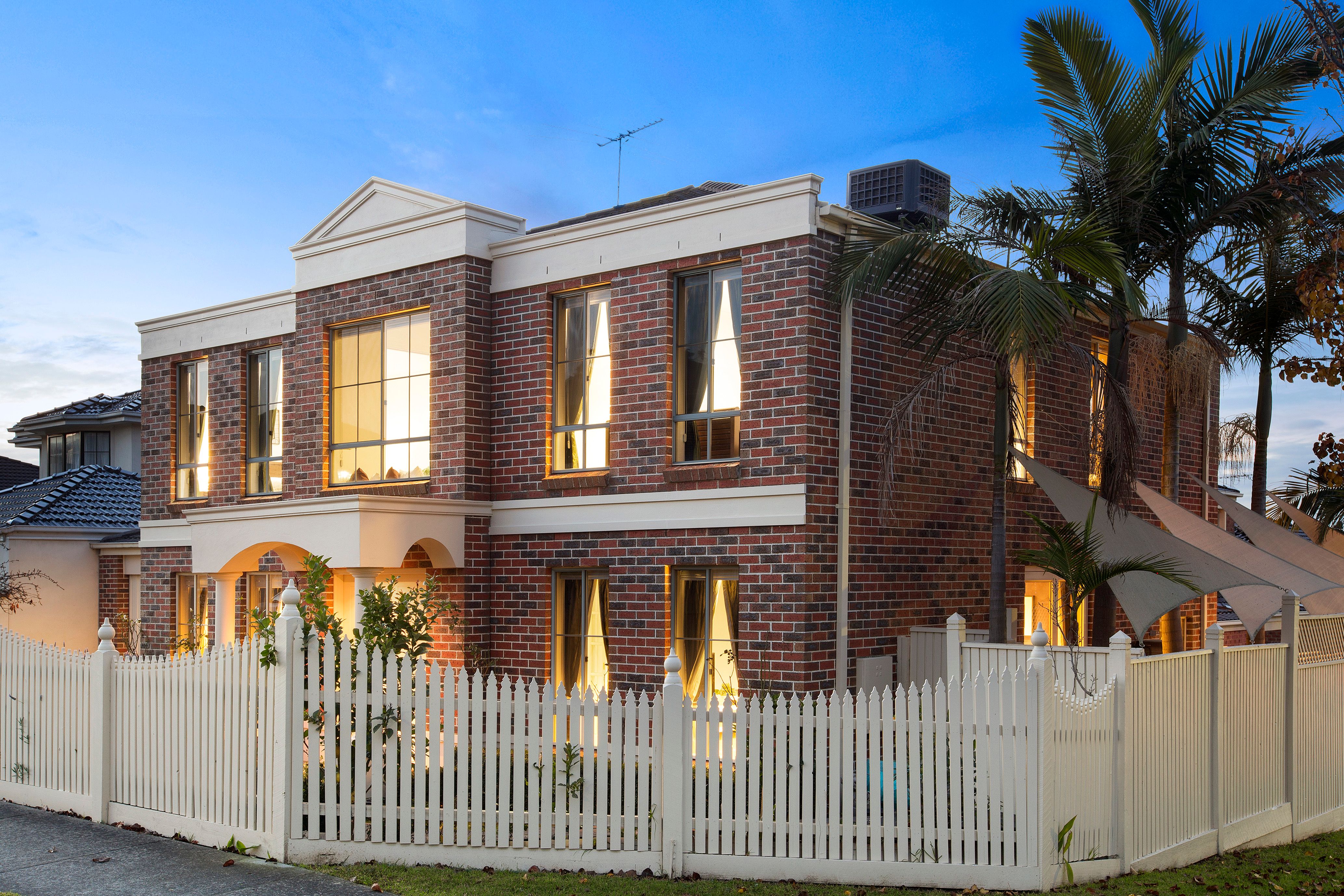 68 Yarra Valley Boulevard, Bulleen VIC 3105