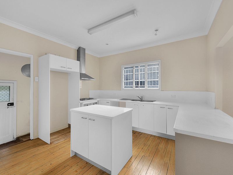 12 Gaynor Road, Banyo, QLD 4014