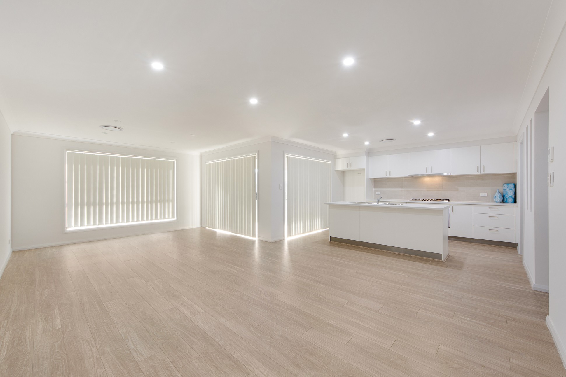 SPRING FARM, NSW 2570