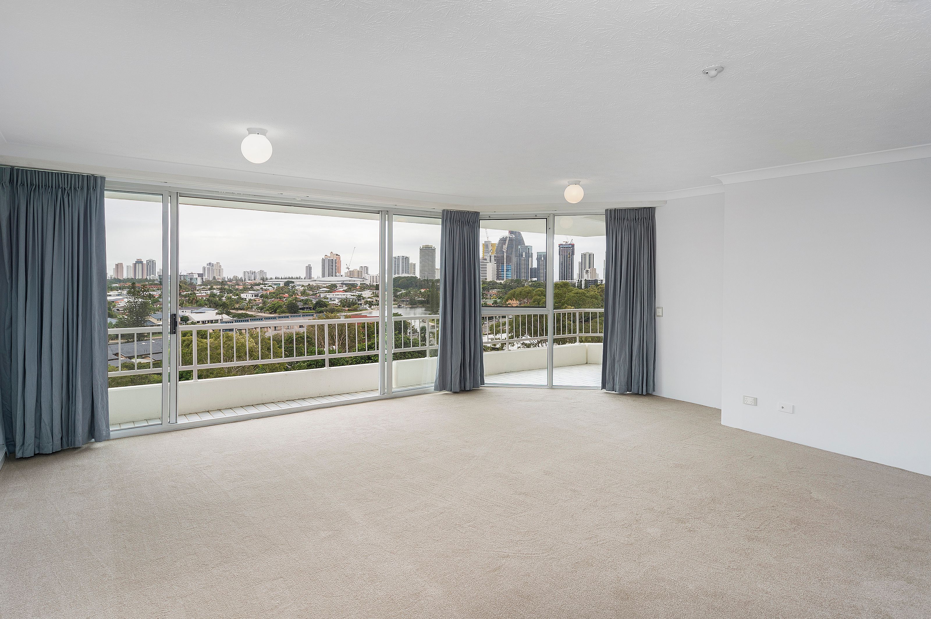 31/56 Hooker Boulevard, Mermaid Waters, QLD 4218
