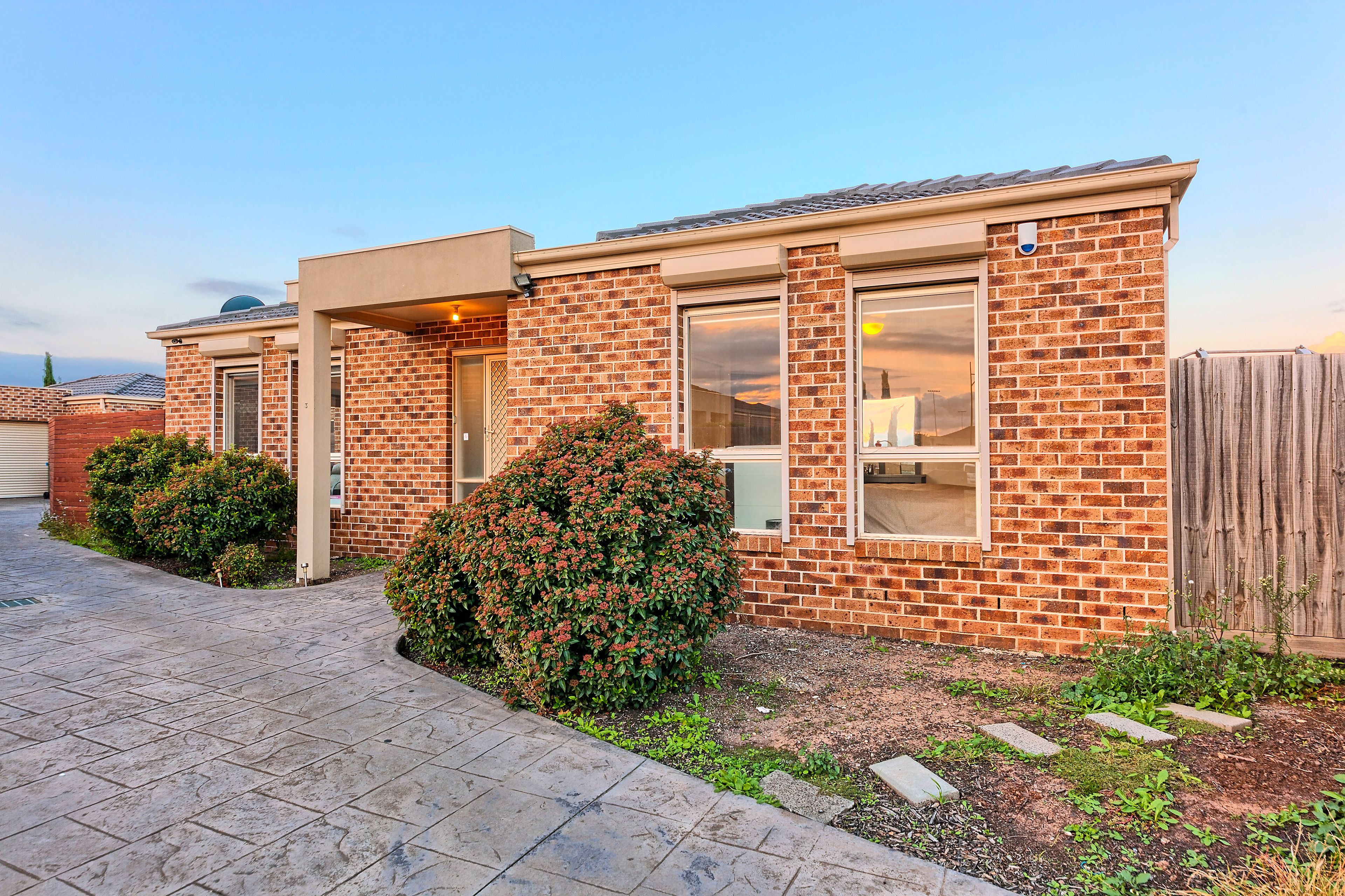 3/9 SADDLE Wynd, Truganina, VIC 3029