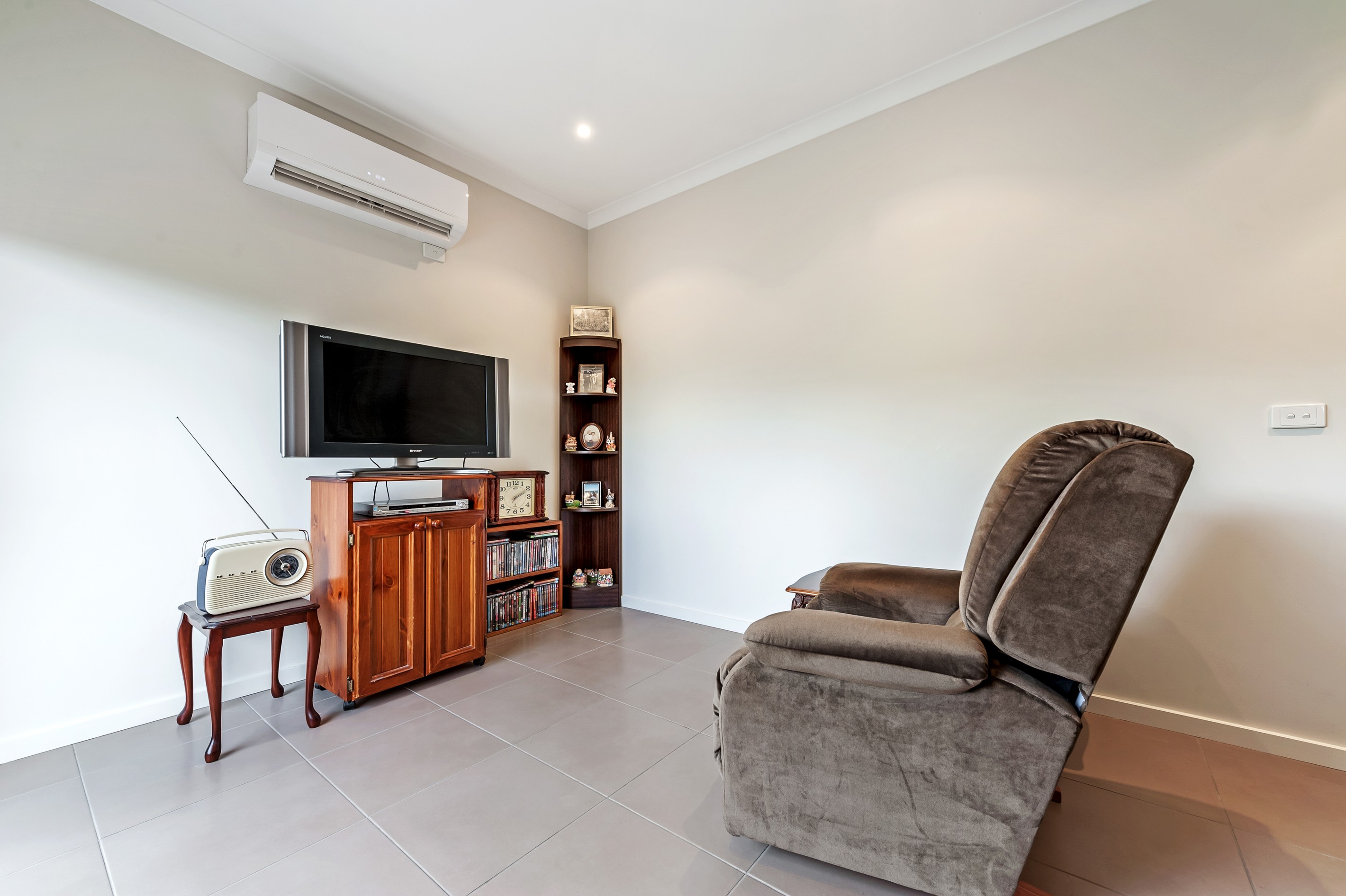 2/91 Darebin Boulevard, Reservoir, VIC 3073
