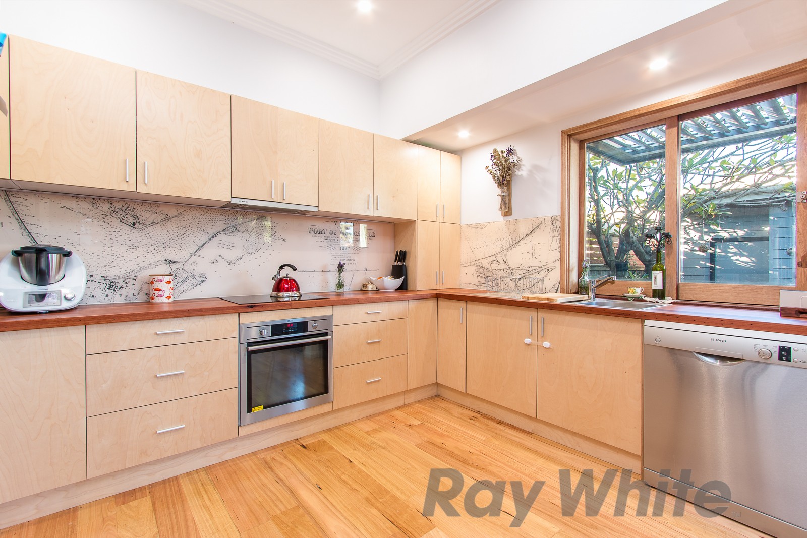 42 Young Street, Carrington, NSW 2294