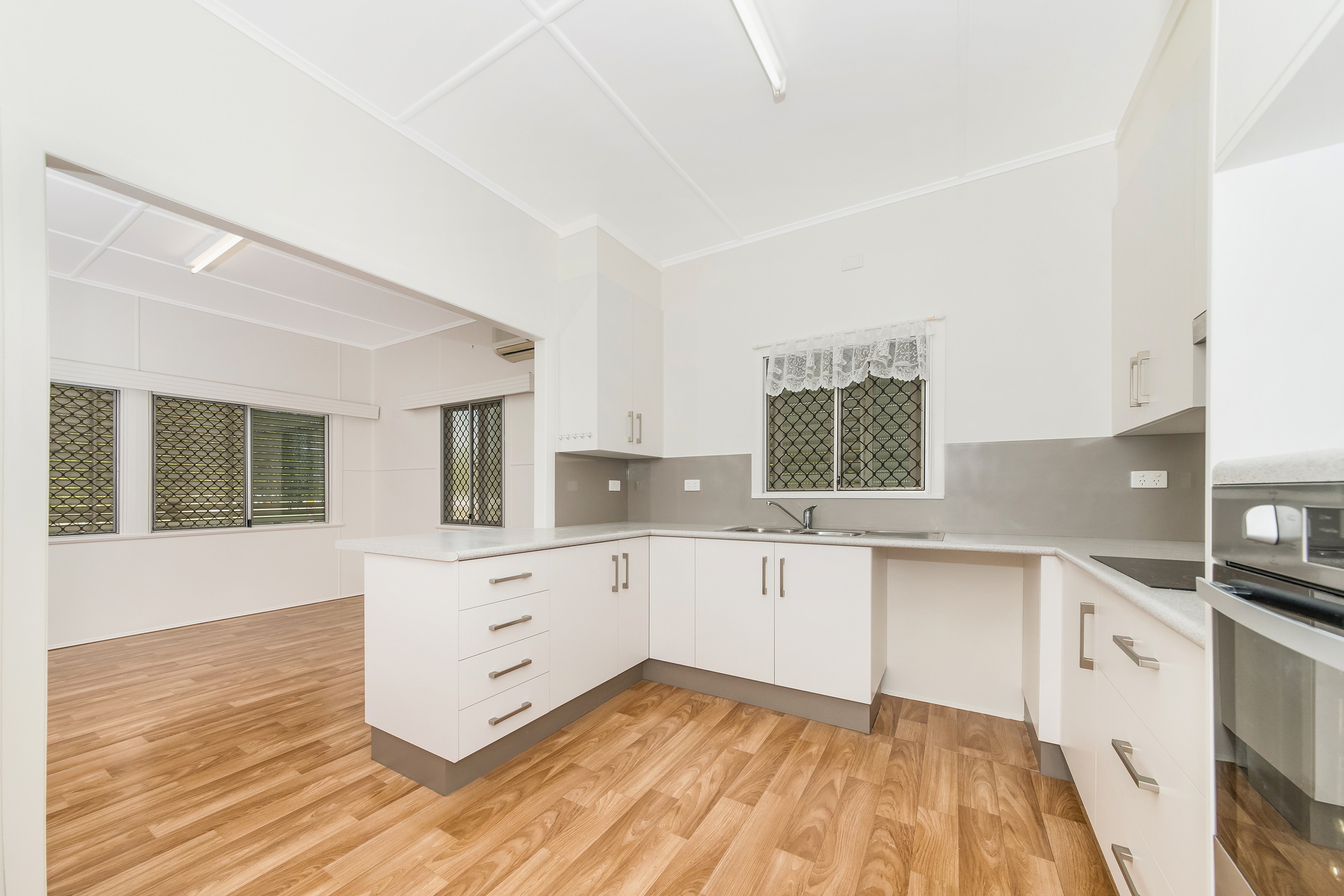 148 Corcoran Street, Currajong, QLD 4812