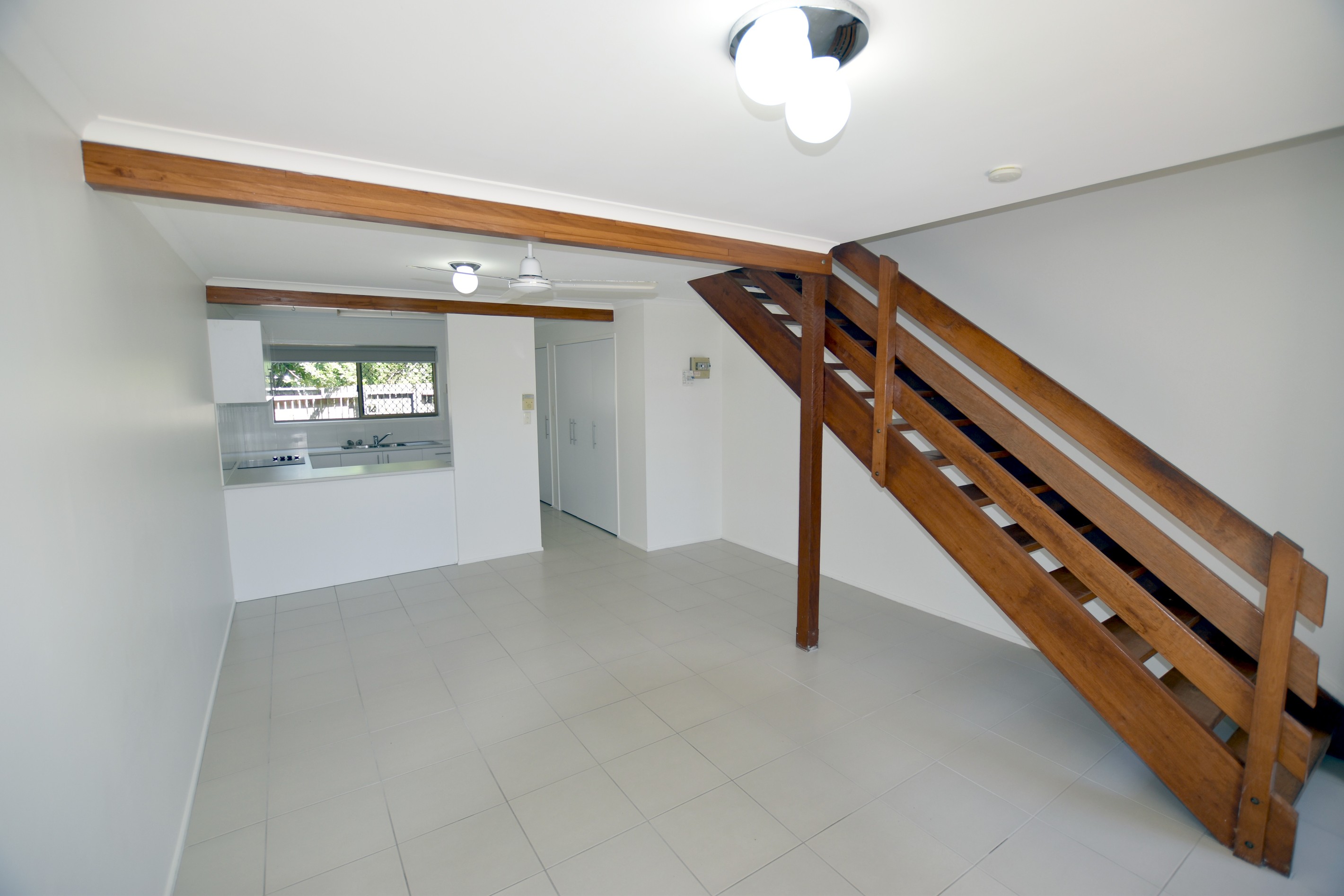 2/136 Oaka Street, Gladstone Central, QLD 4680