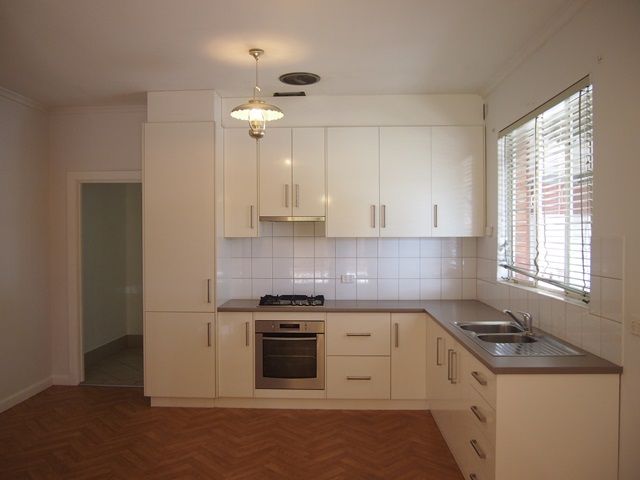 2A Lothian Avenue, Seaton, SA 5023