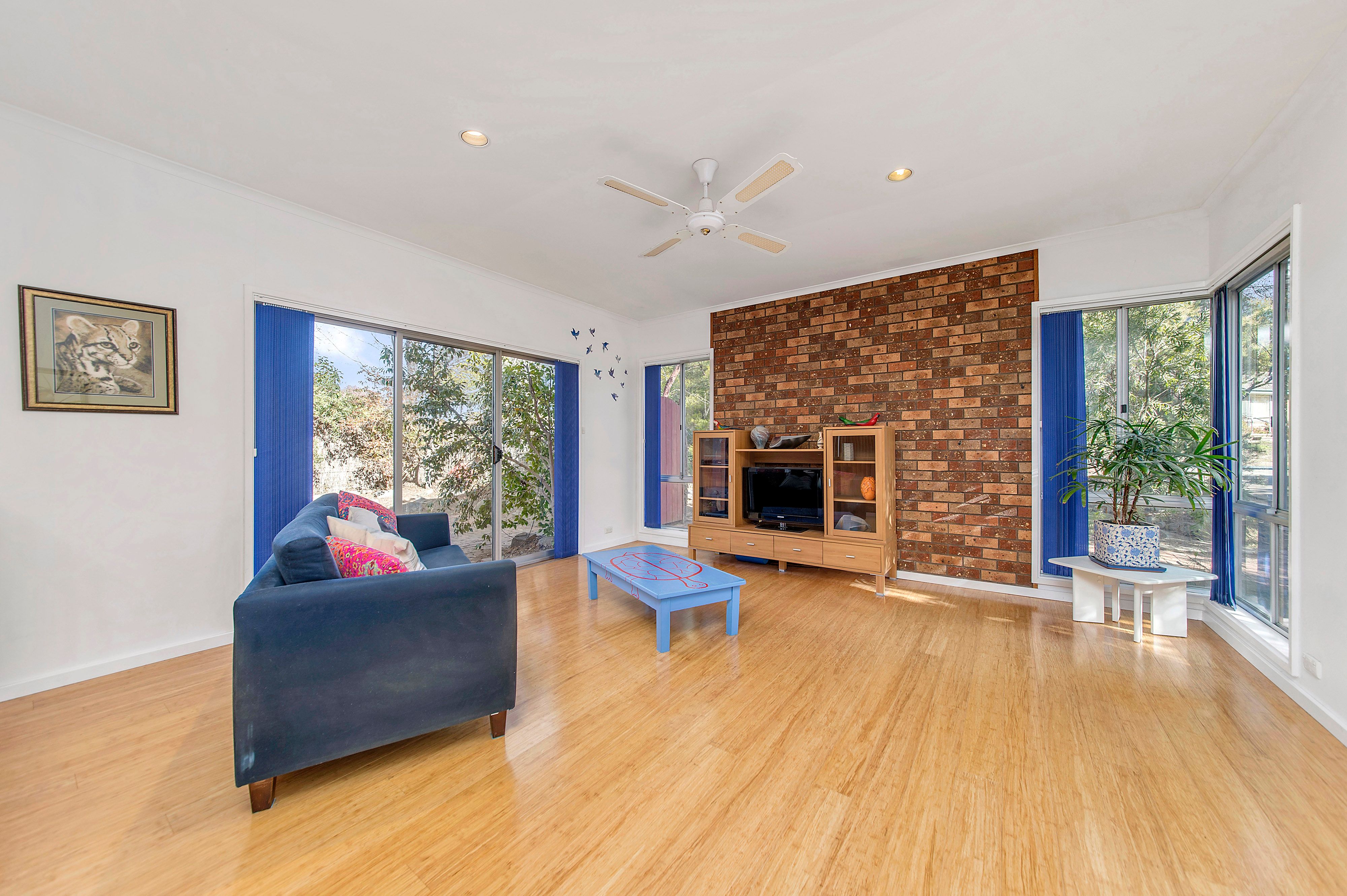 11 Blackman Crescent, Macquarie, ACT 2614