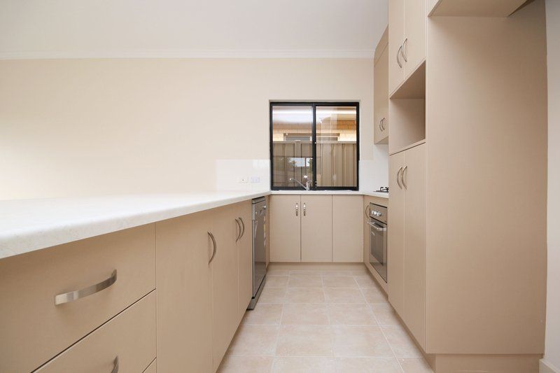 18 Richard Street, Findon, SA 5023