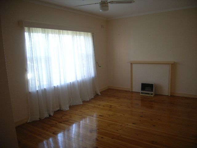 2/13 West Beach Road, West Beach, SA 5024