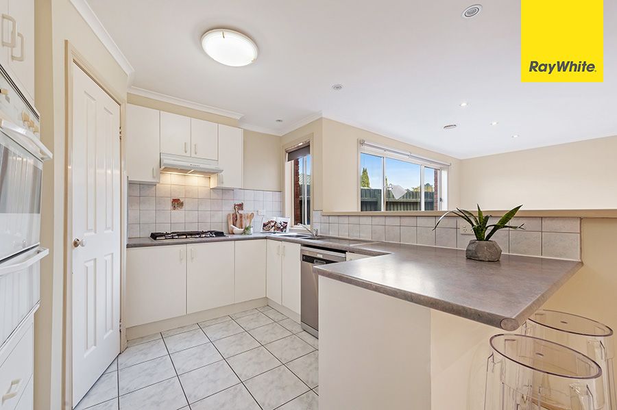 10 Sheridan Way, Roxburgh Park, VIC 3064