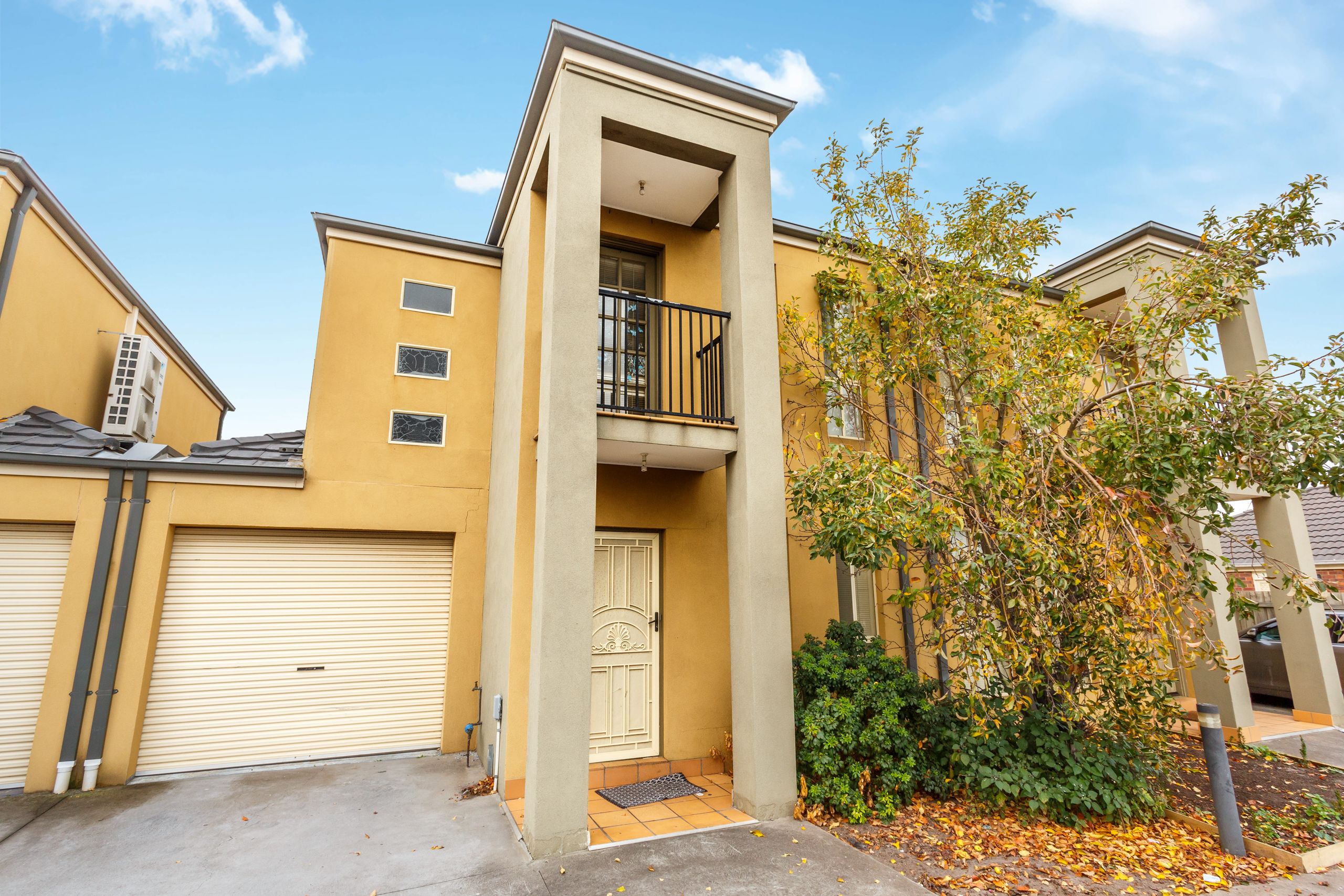 8 Lorraine Court, Hillside VIC 3037