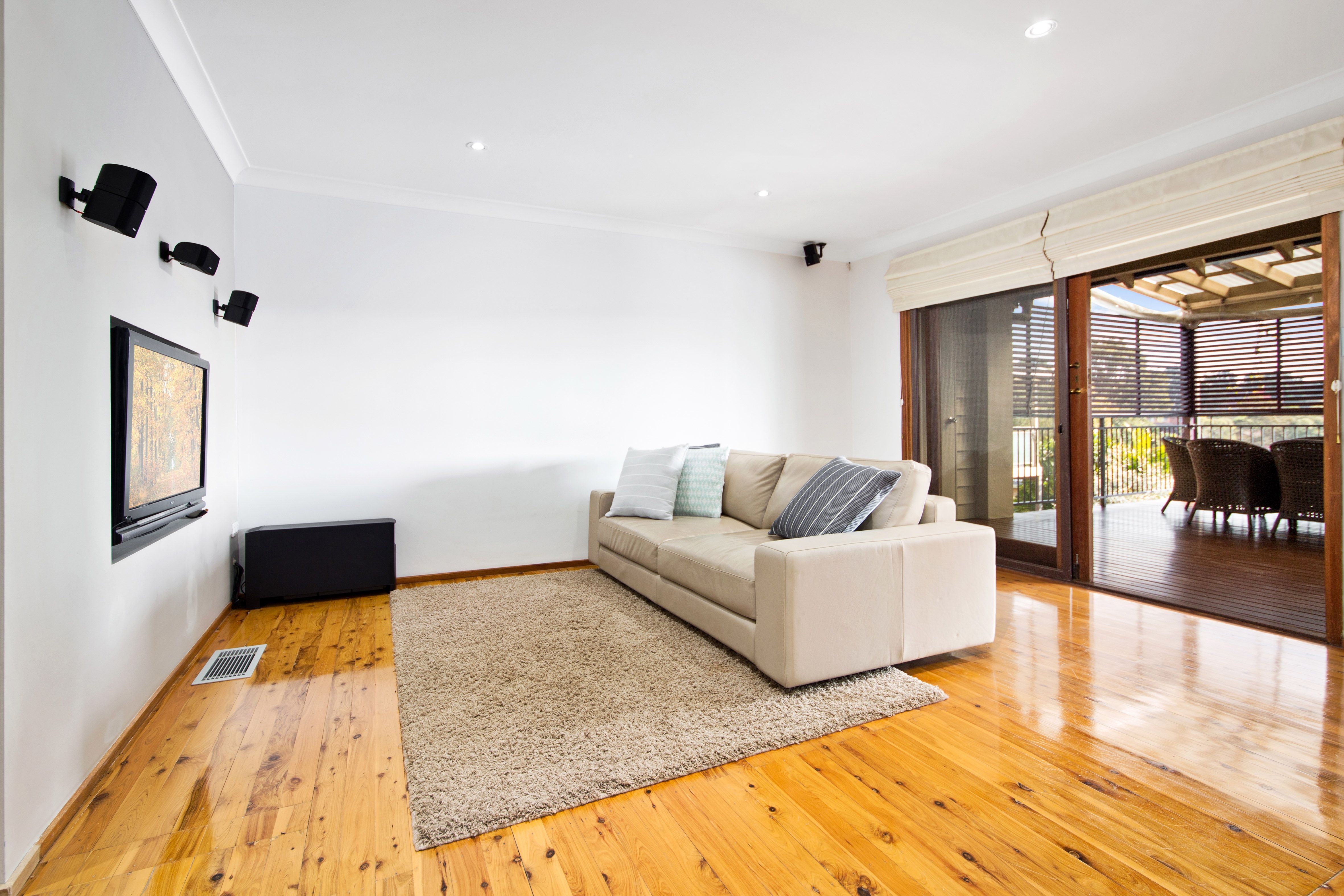 16 Hobart Place, Illawong, NSW 2234