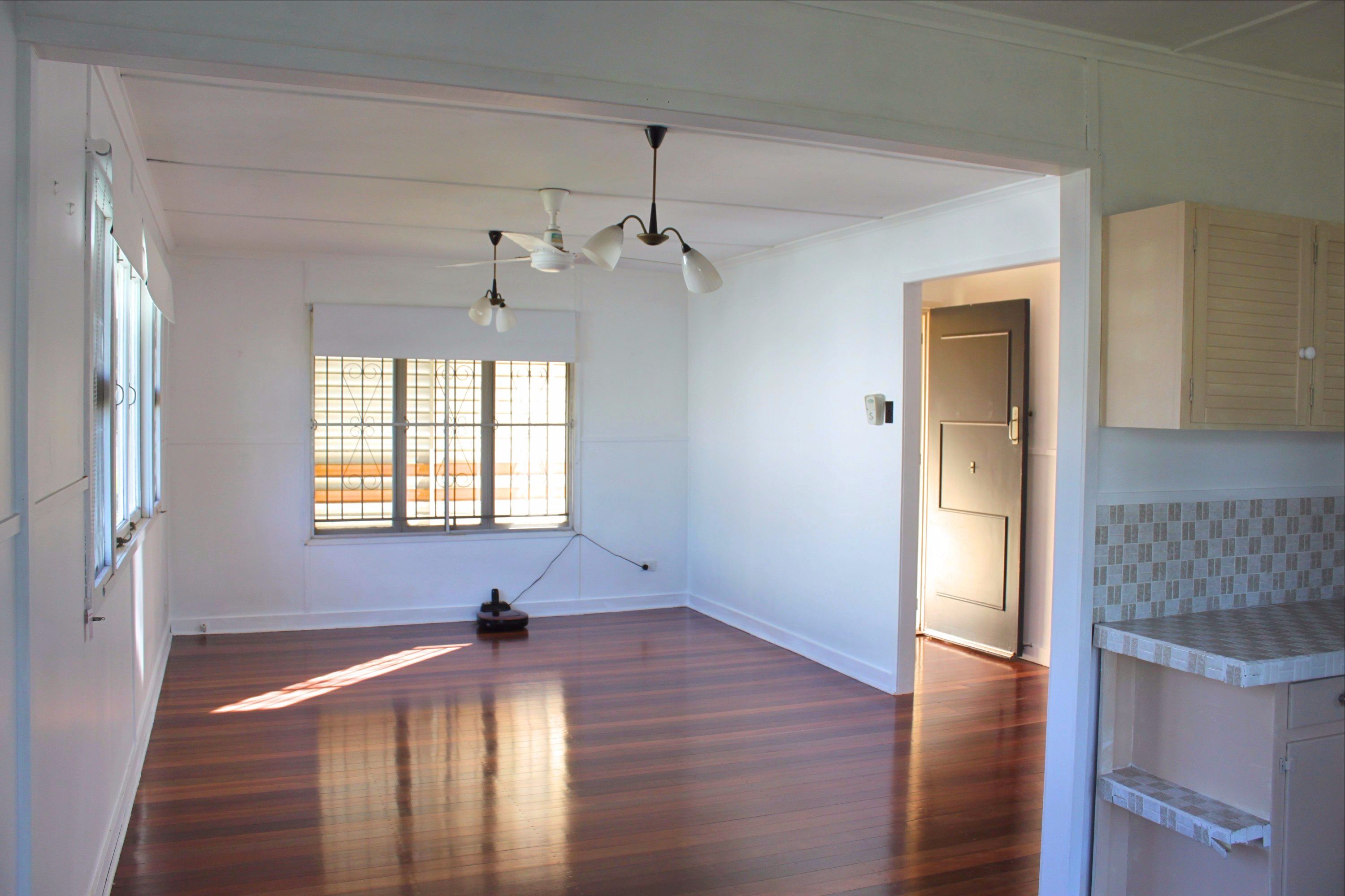 2 Wemvern Street, Upper Mount Gravatt, QLD 4122