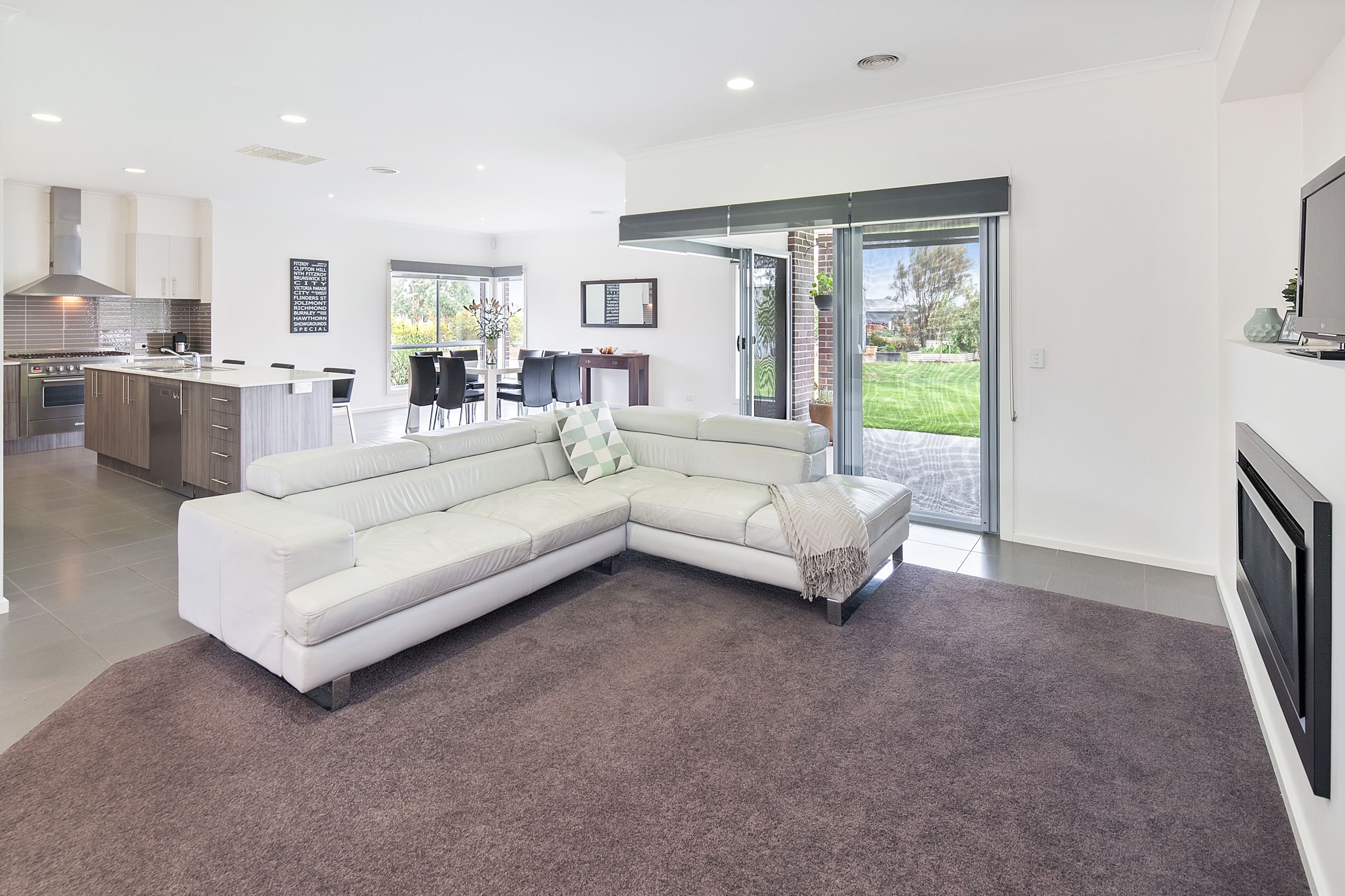 73 Ibis Gardens Court, Cardigan, VIC 3352