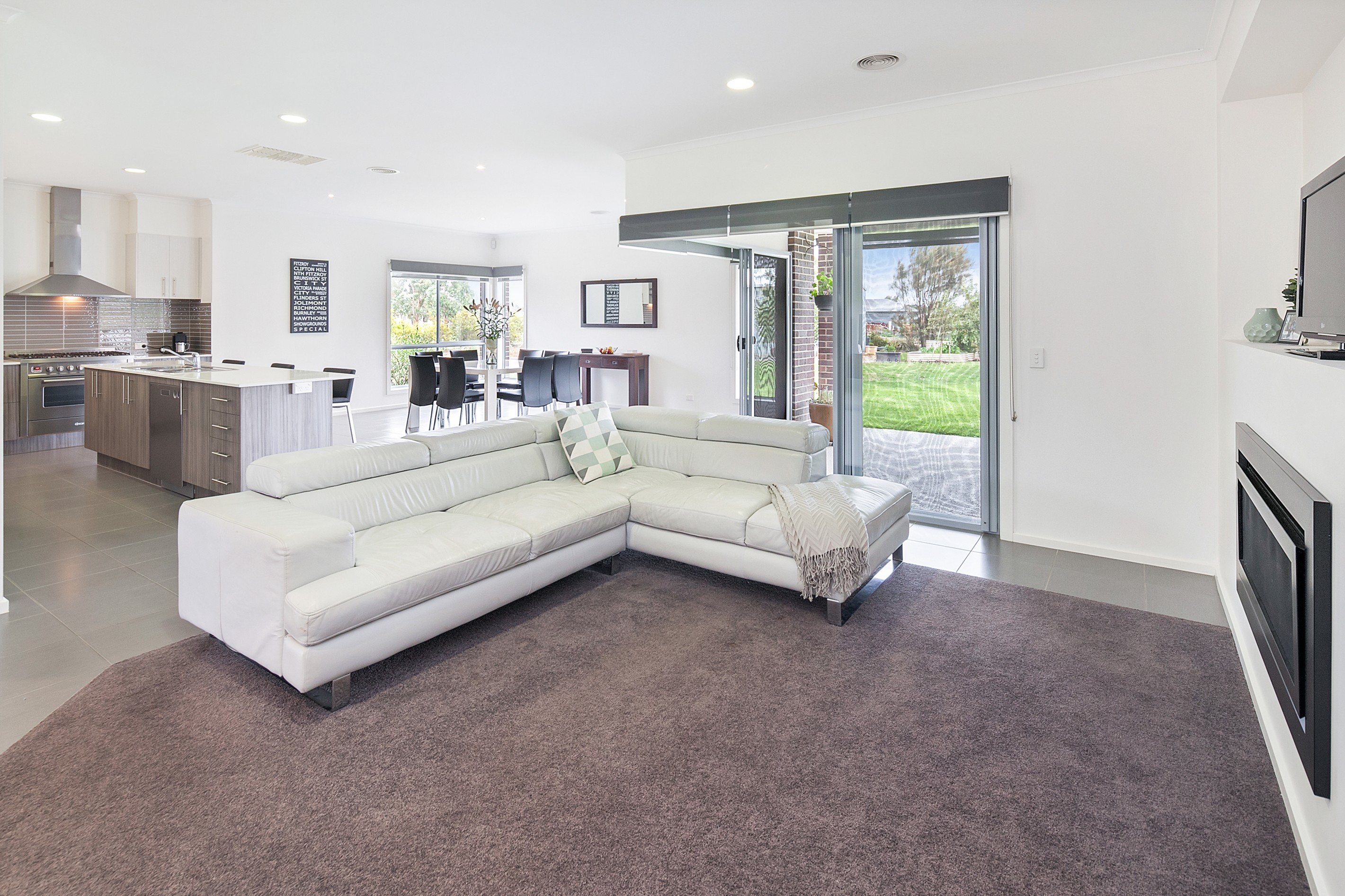 73 Ibis Gardens Court, Cardigan, VIC 3352