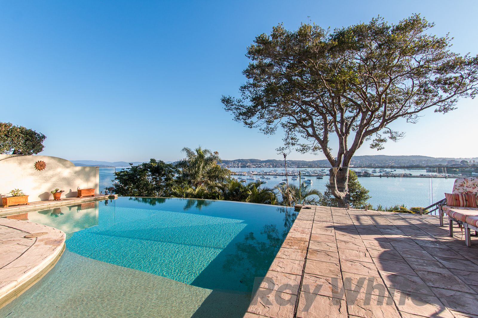 27 Bellevue Road, Belmont, NSW 2280