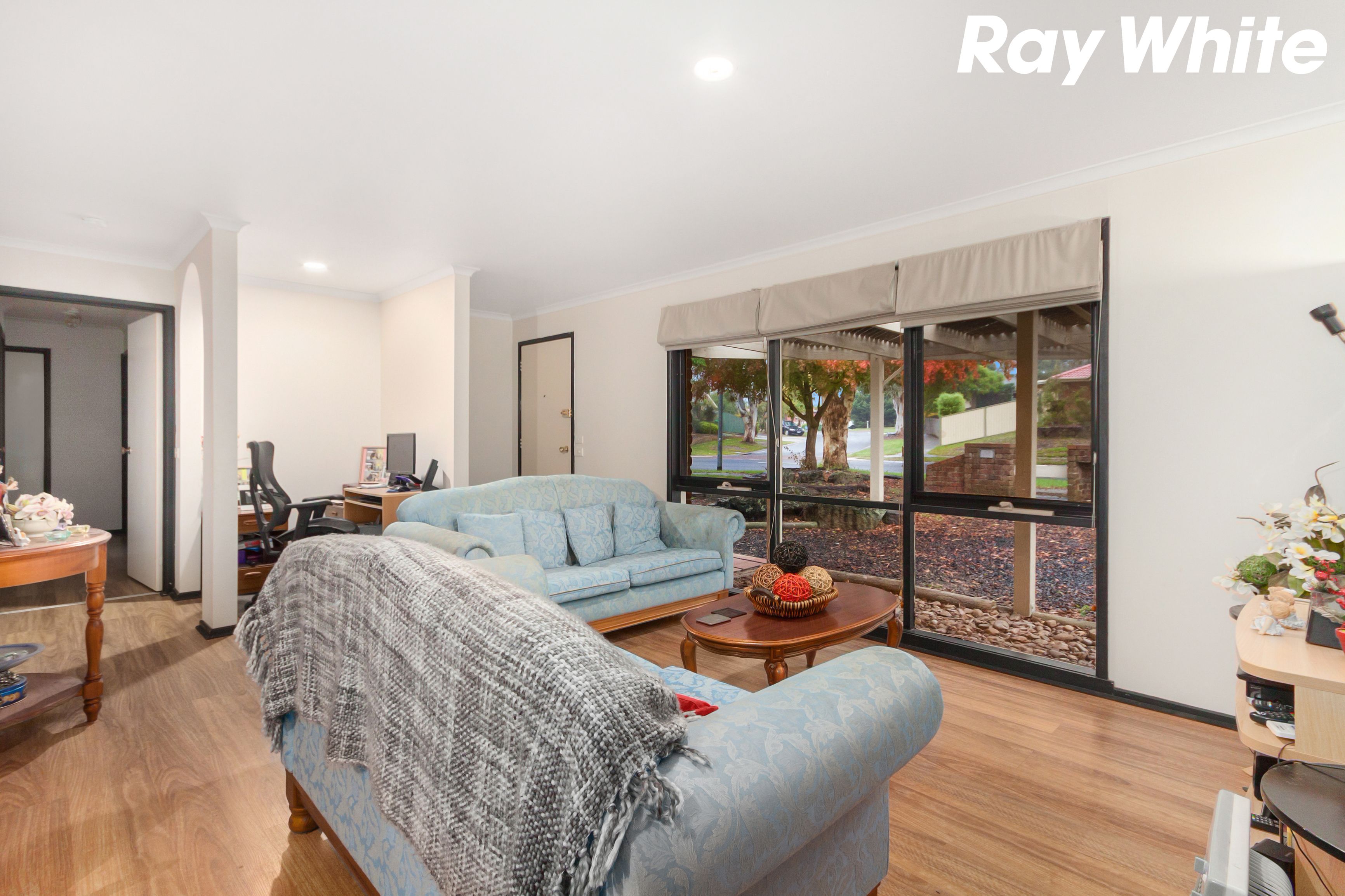 39 Meeking Drive, Pakenham, VIC 3810