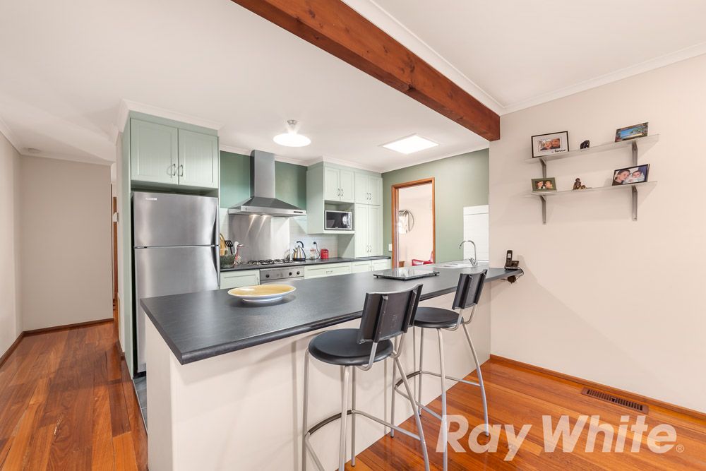 2 Macarthur Court, Mill Park, VIC 3082