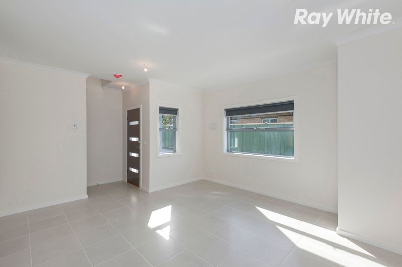 2/3 Curtain Street, Kingsbury, VIC 3083