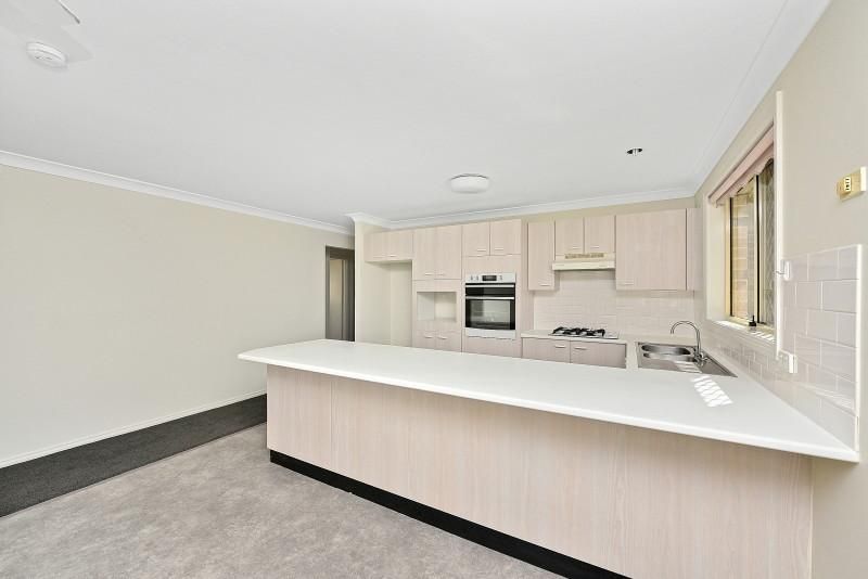 6 Robert Westmacott Avenue, Woonona, NSW 2517