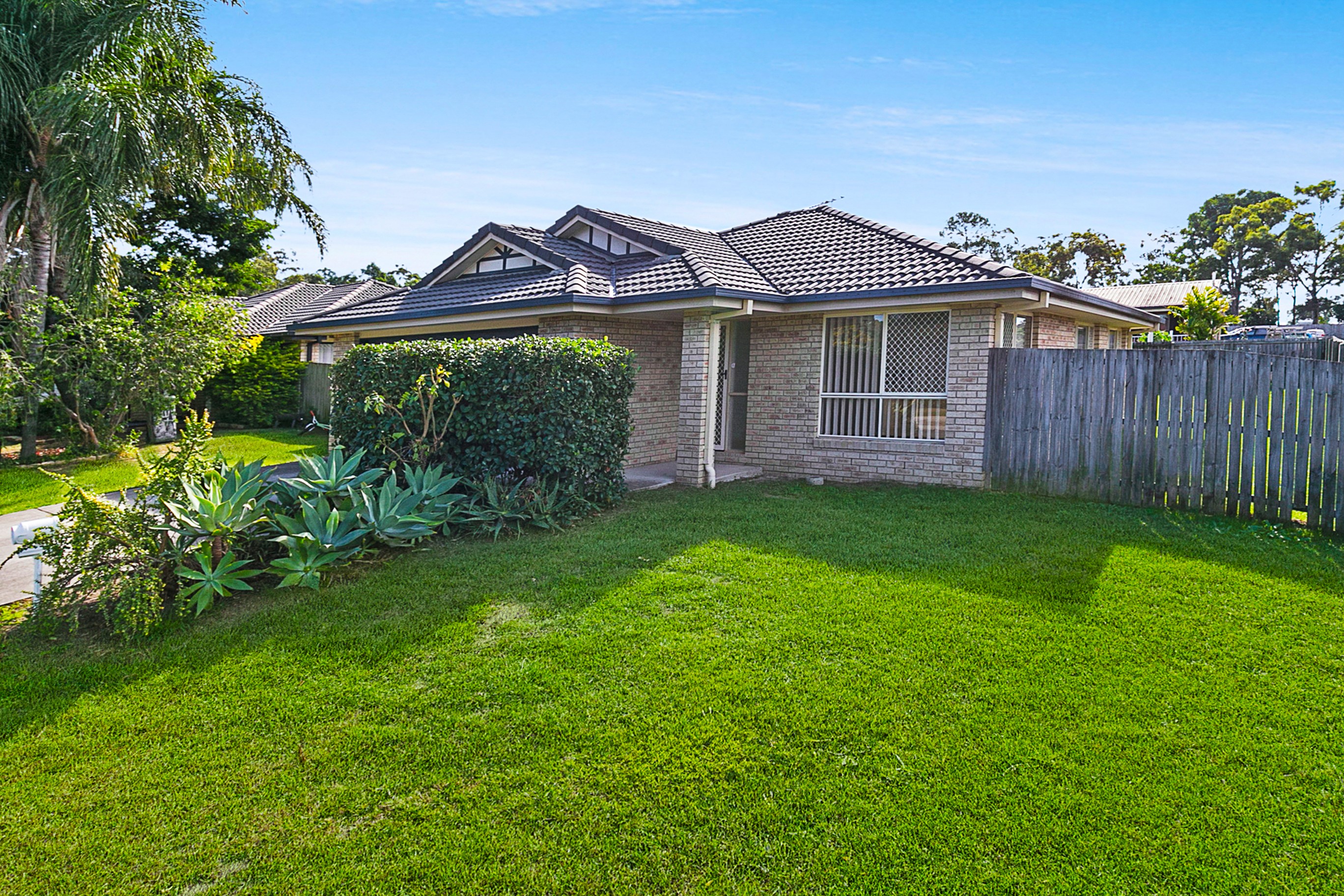 30A Spruce Street, Loganlea, QLD 4131