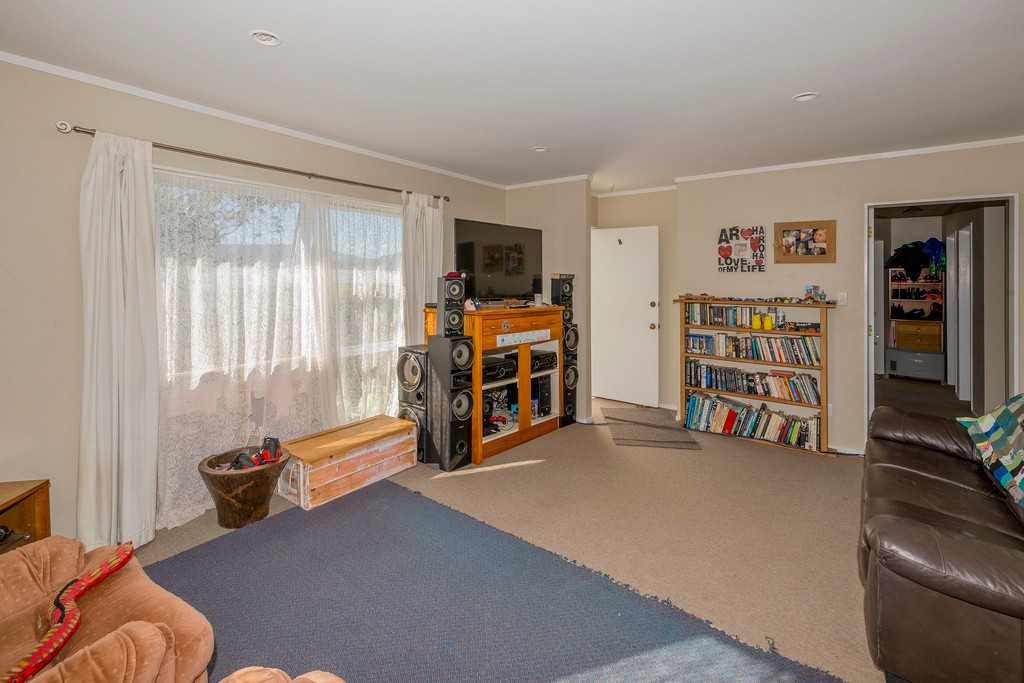 73 Langdale Avenue, Paraparaumu, Kapiti Coast District