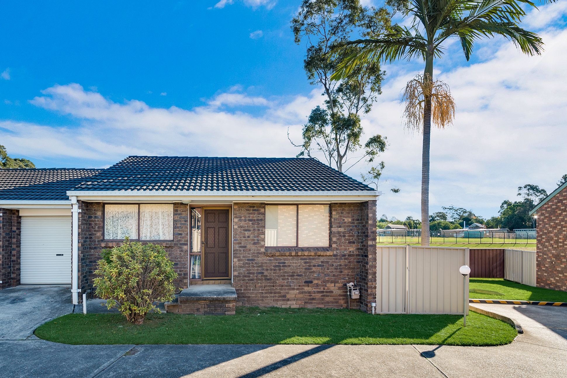16 Bensley Road, Macquarie Fields NSW 2564