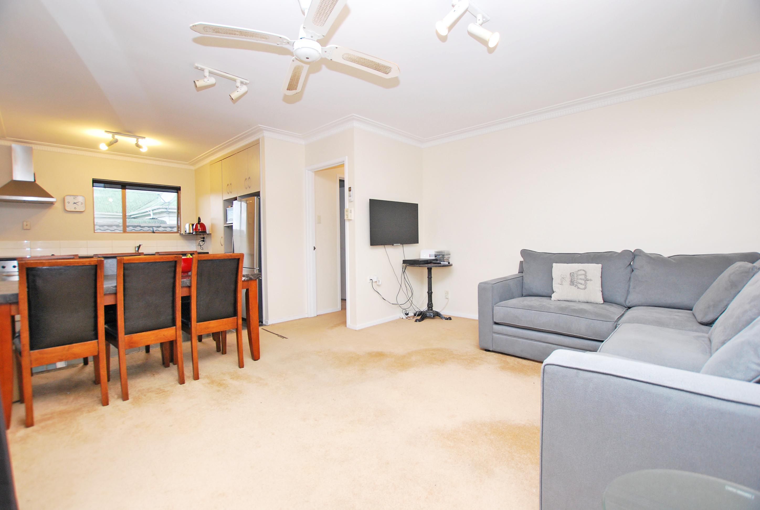 1/24 Morningside Drive, Morningside, Auckland