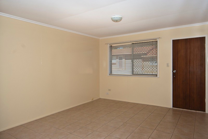2/283A Hume Street, South Toowoomba, QLD 4350