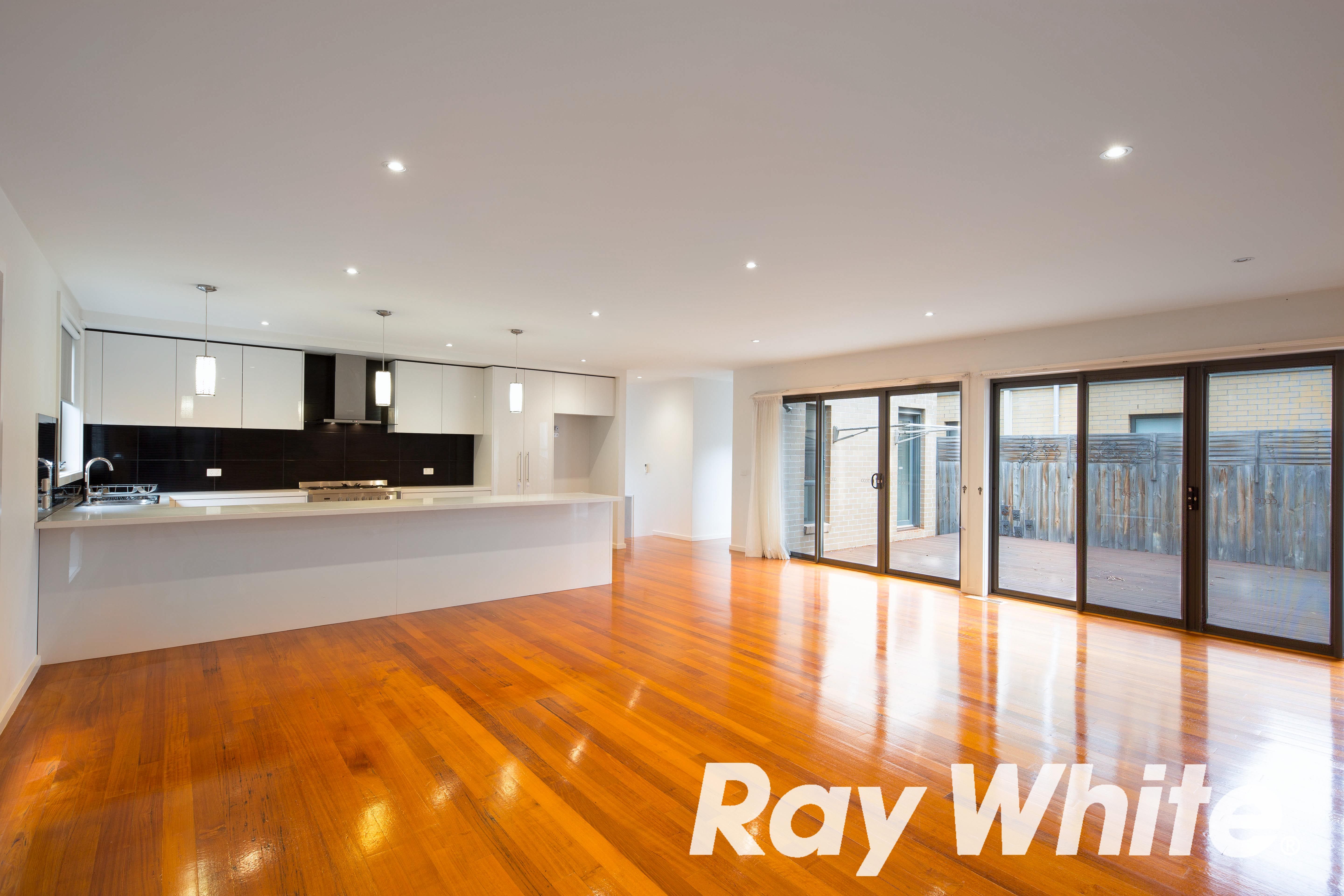 10 Magenta Court, Mount Waverley, VIC 3149