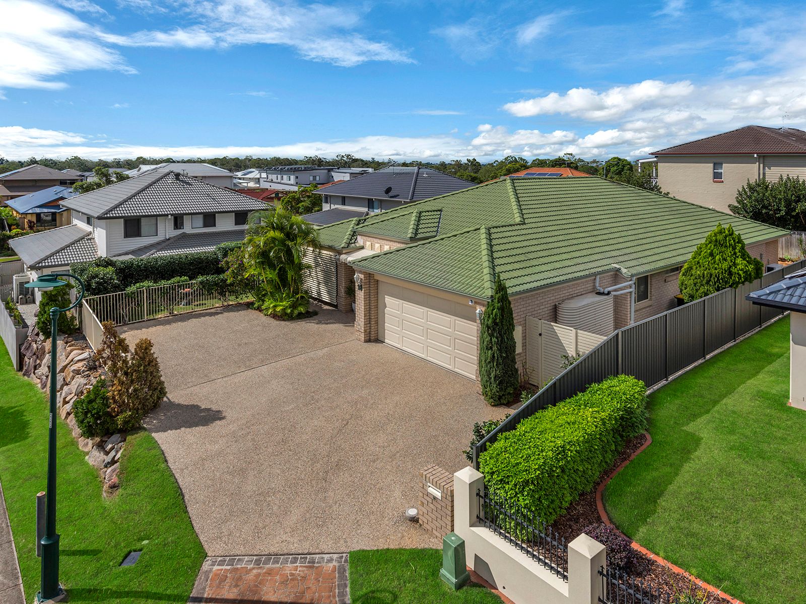 16 Capella Place, Bridgeman Downs, QLD 4035