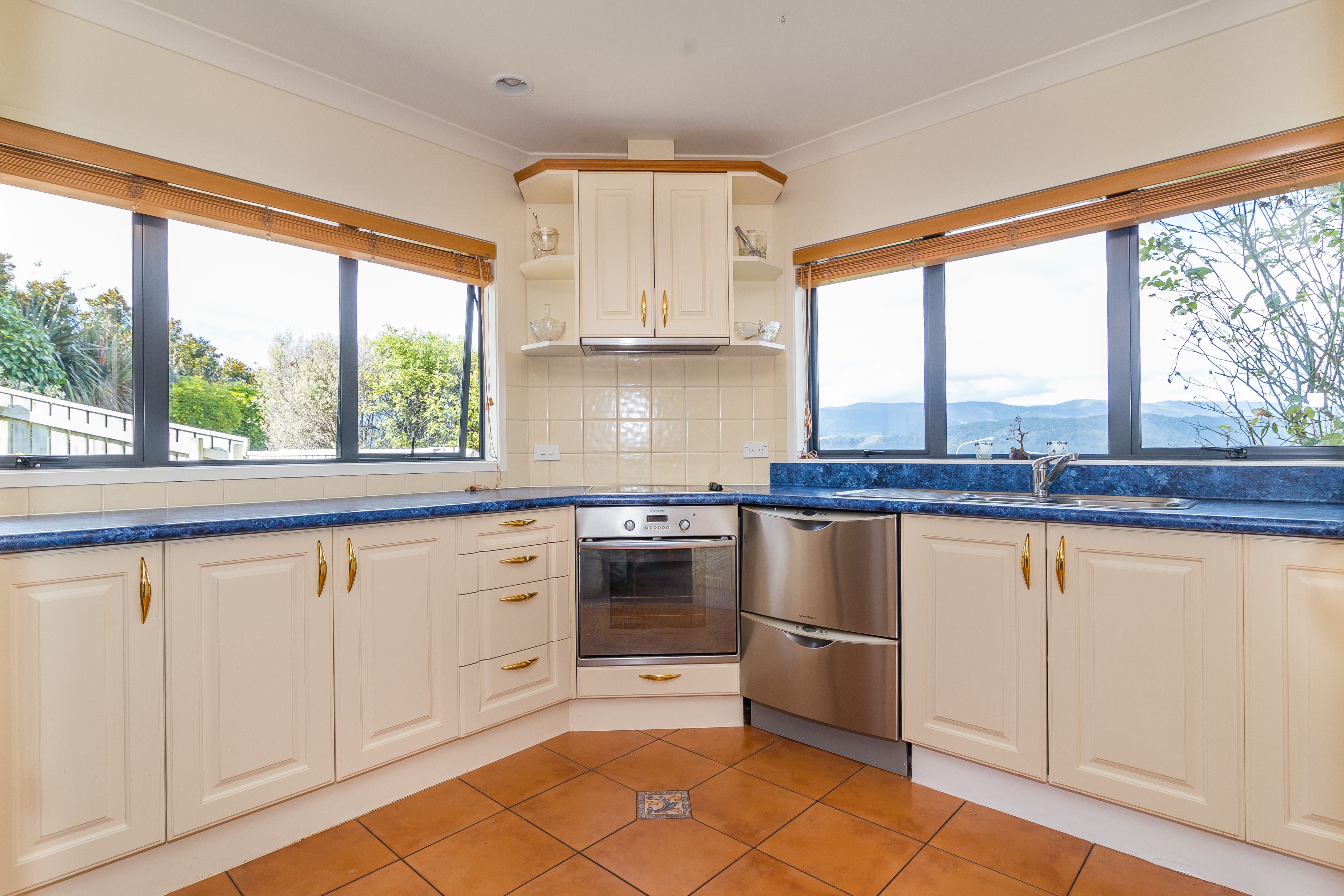4 Ormrod Grove, Riverstone Terraces, Upper Hutt City