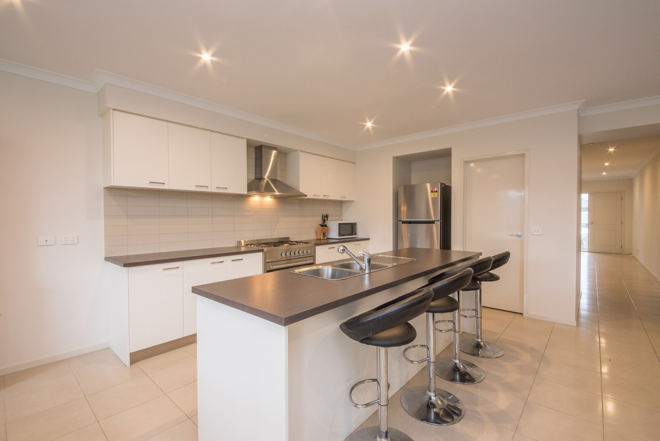 41 Bonnington Boulevard, Clyde North, VIC 3978