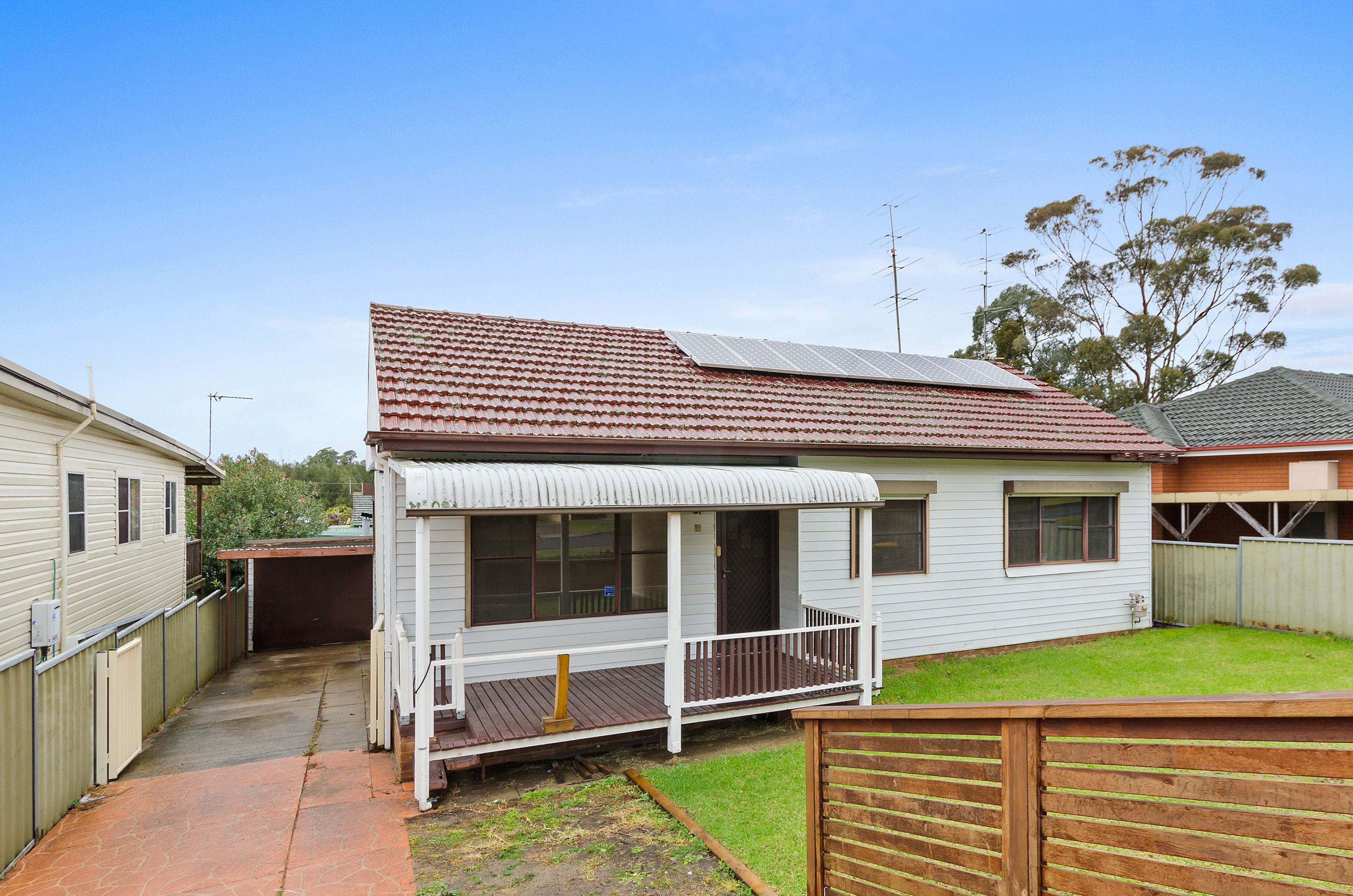 15 Billabong Avenue