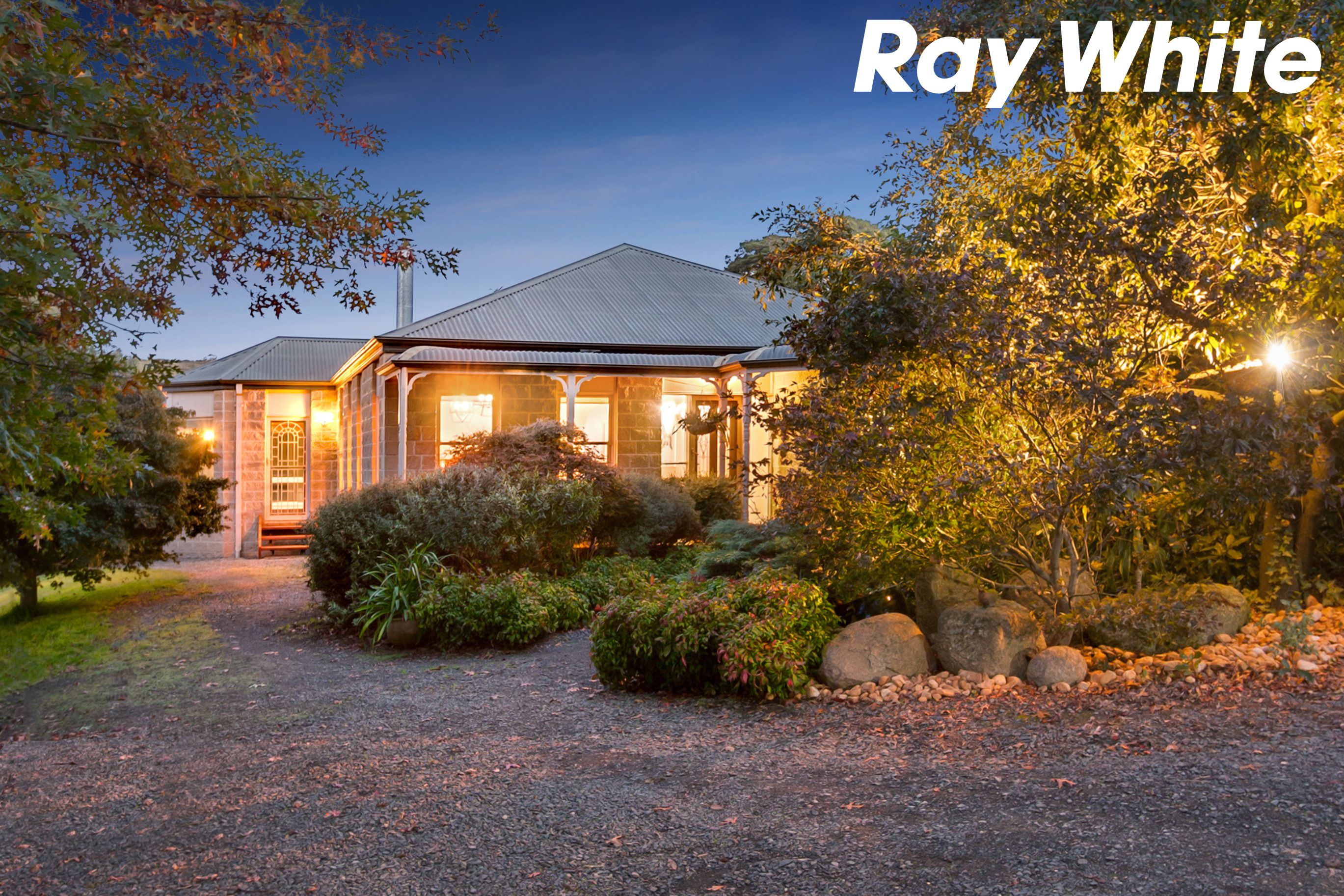 270 Bourkes Creek Road, Pakenham Upper VIC 3810