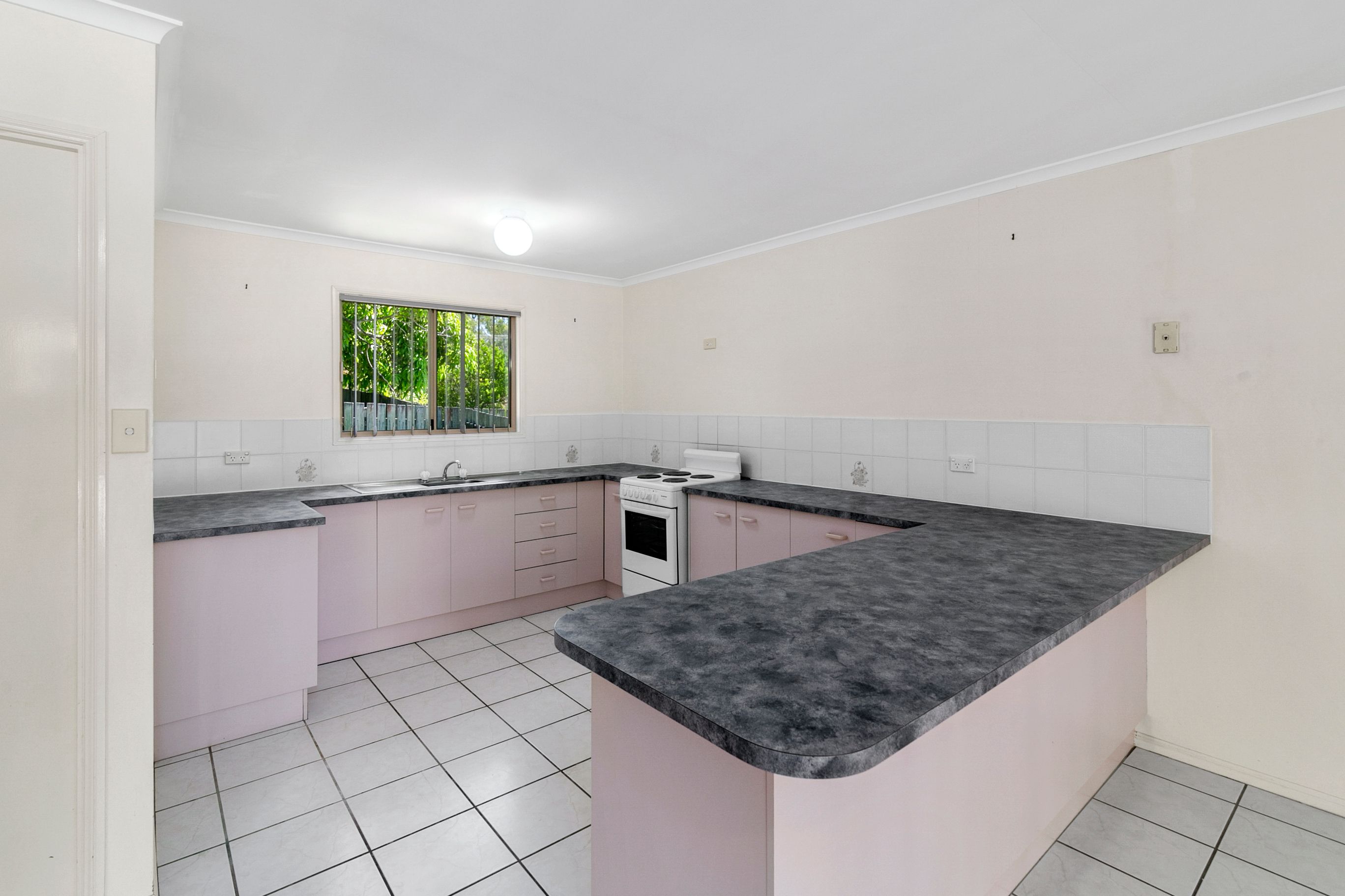 2/48 Cyprus Street, North Ipswich, QLD 4305