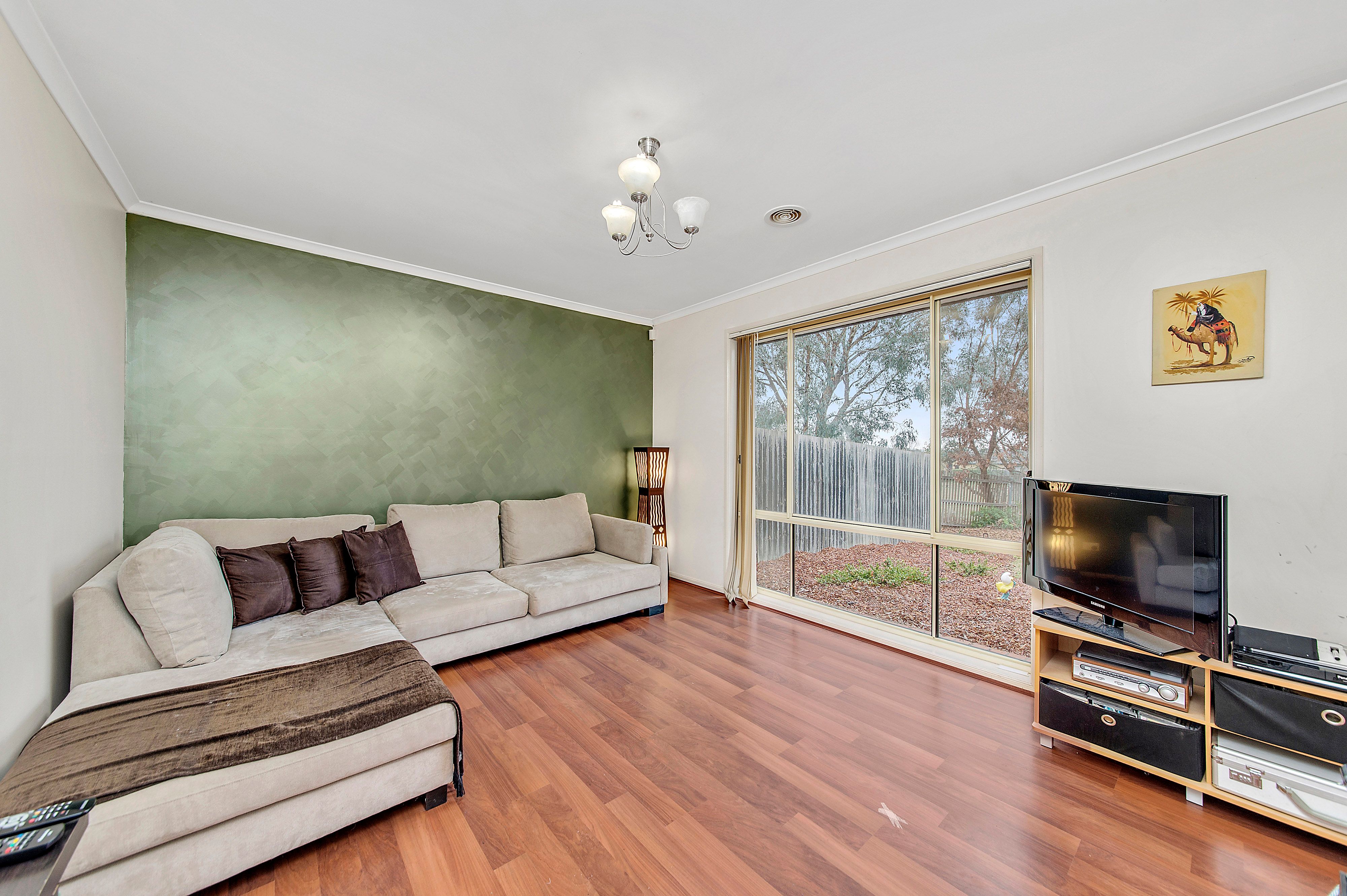 2/34 Sunshine Loop, Dunlop, ACT 2615