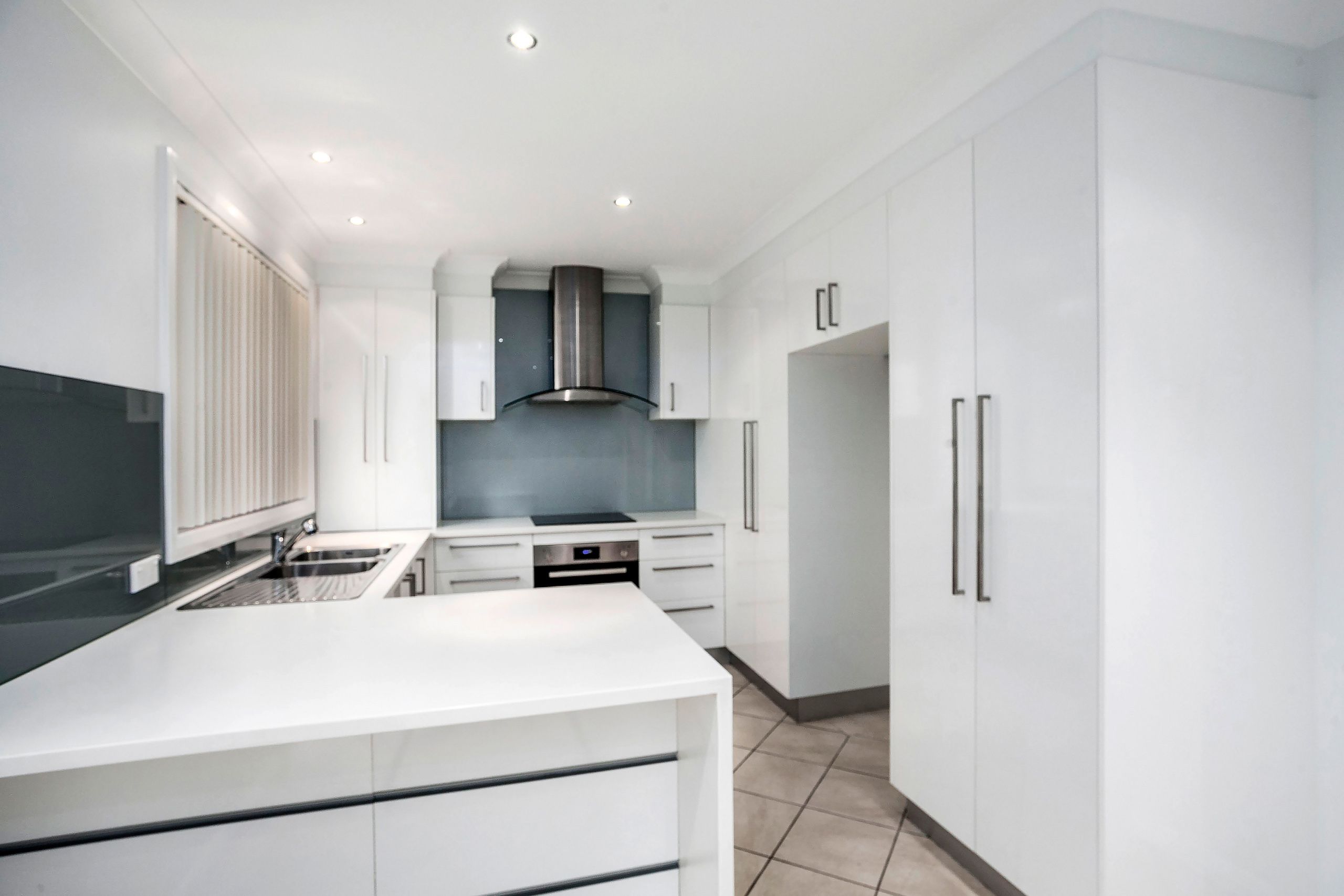 65 Minda Crescent, Oak Flats, NSW 2529