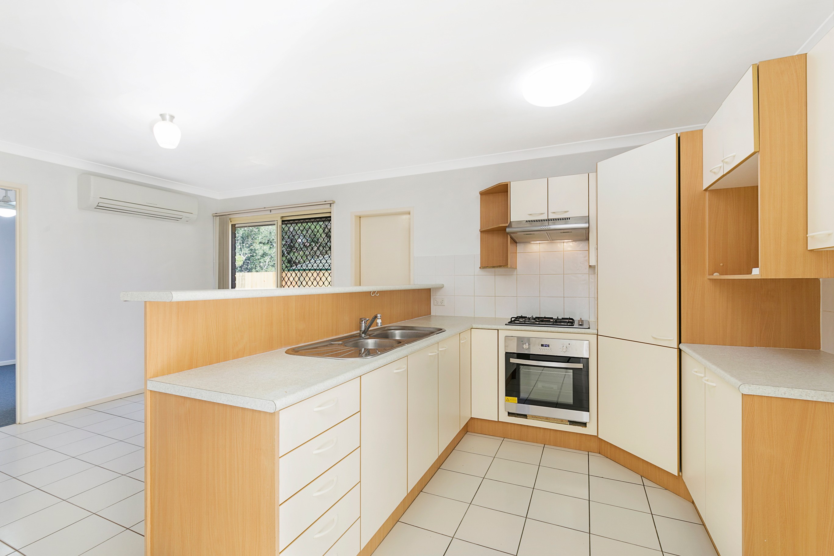 42 Antrim Street, Acacia Ridge, QLD 4110
