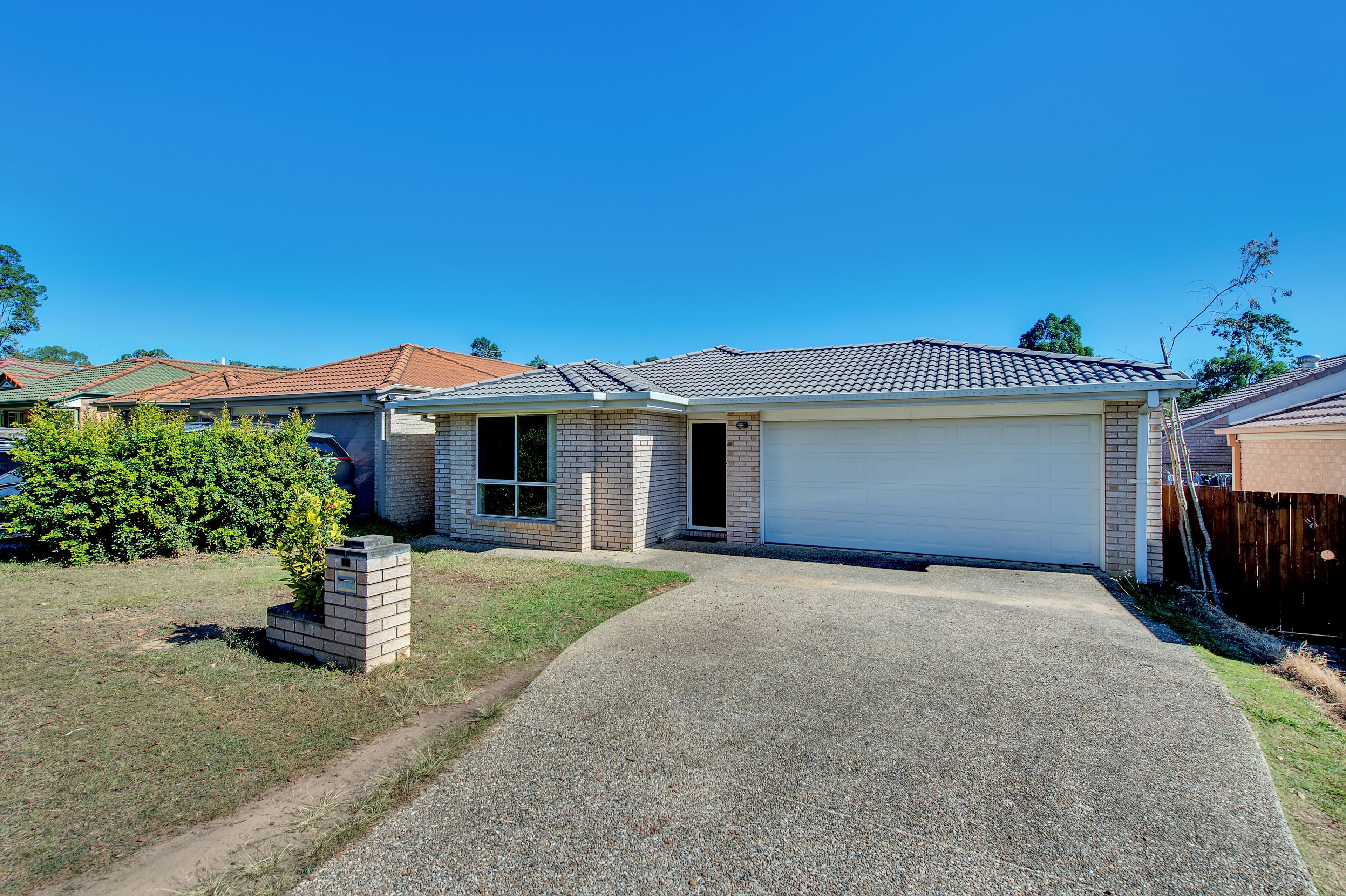 17 Richmond Place, Forest Lake, QLD 4078