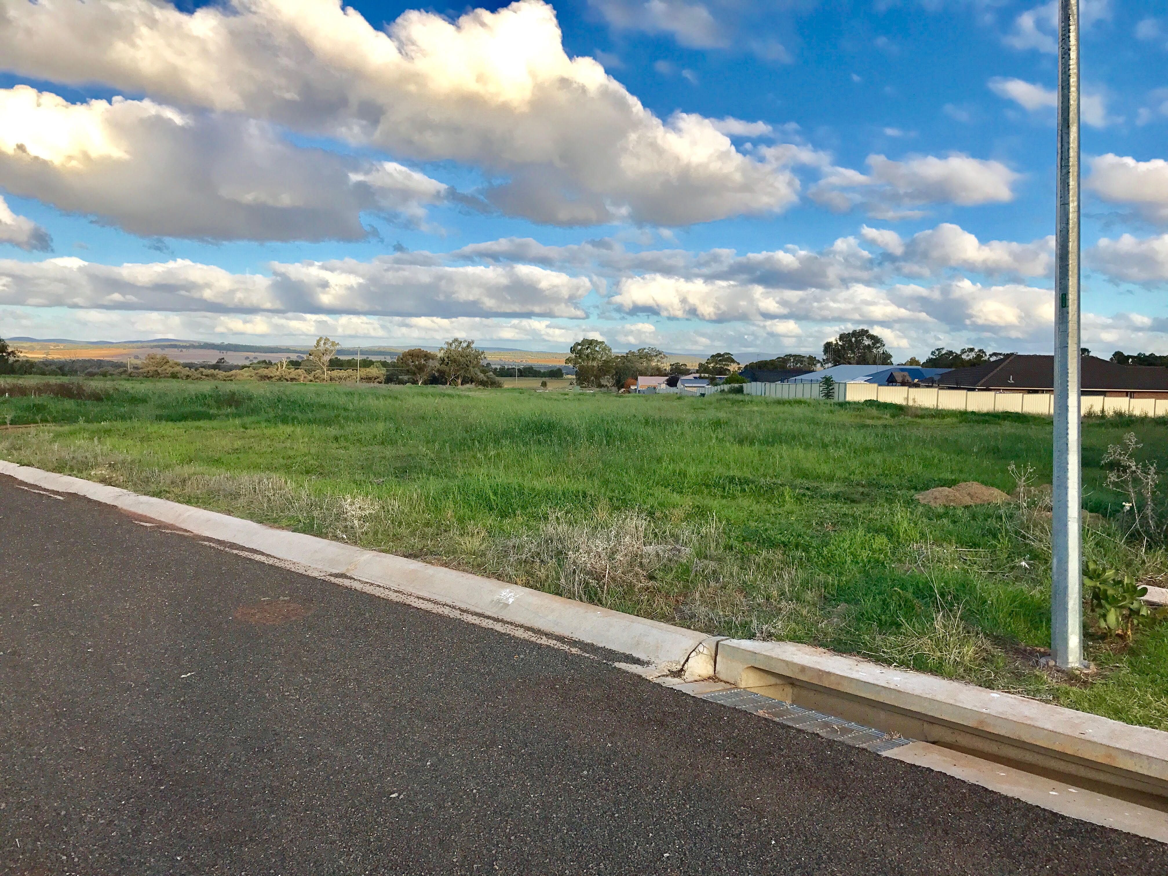Lot 18 Camellia Parade, PARKES, NSW 2870